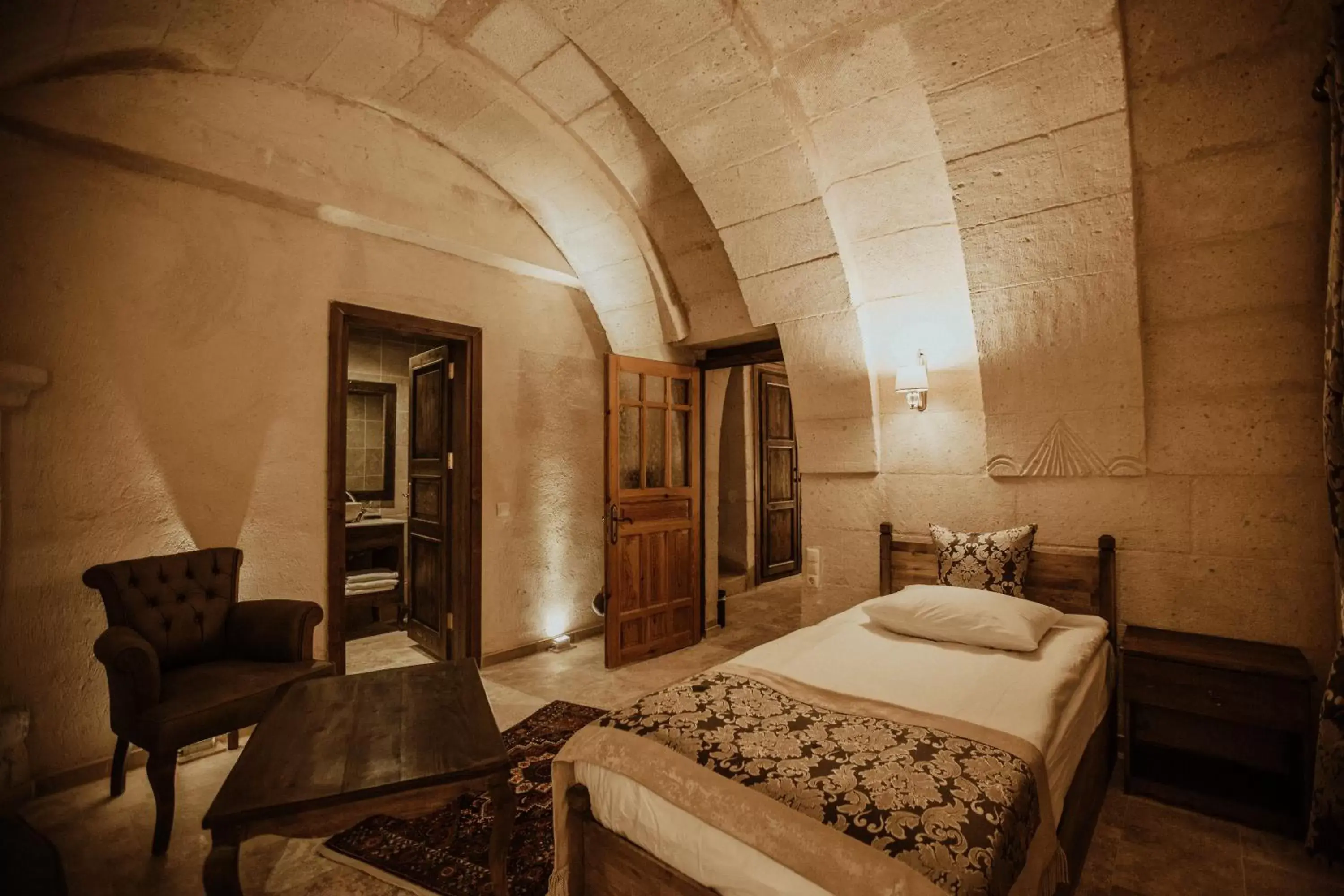 Bed in Alia Cave Hotel