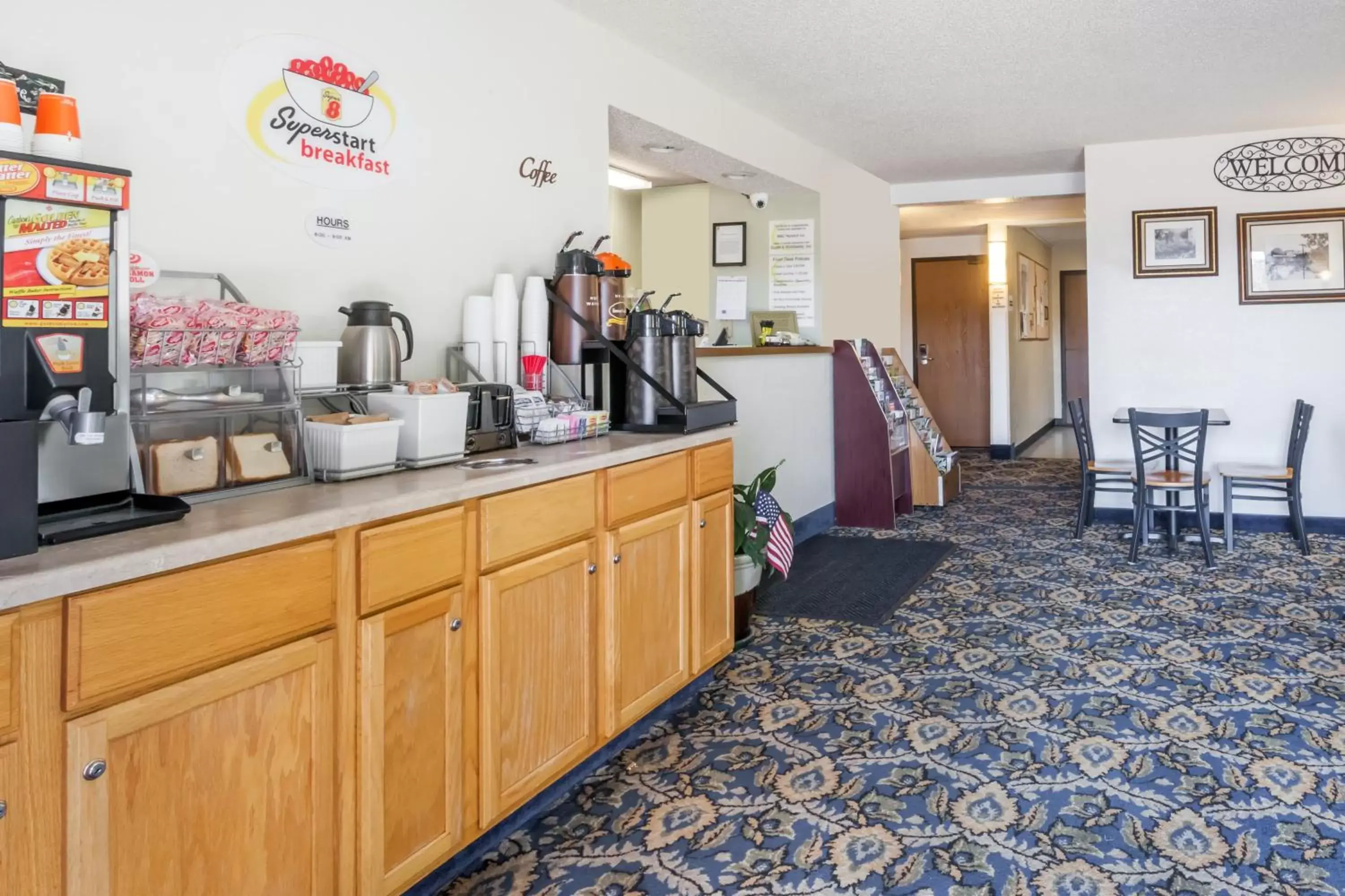 Continental breakfast, Restaurant/Places to Eat in Super 8 by Wyndham Norwich