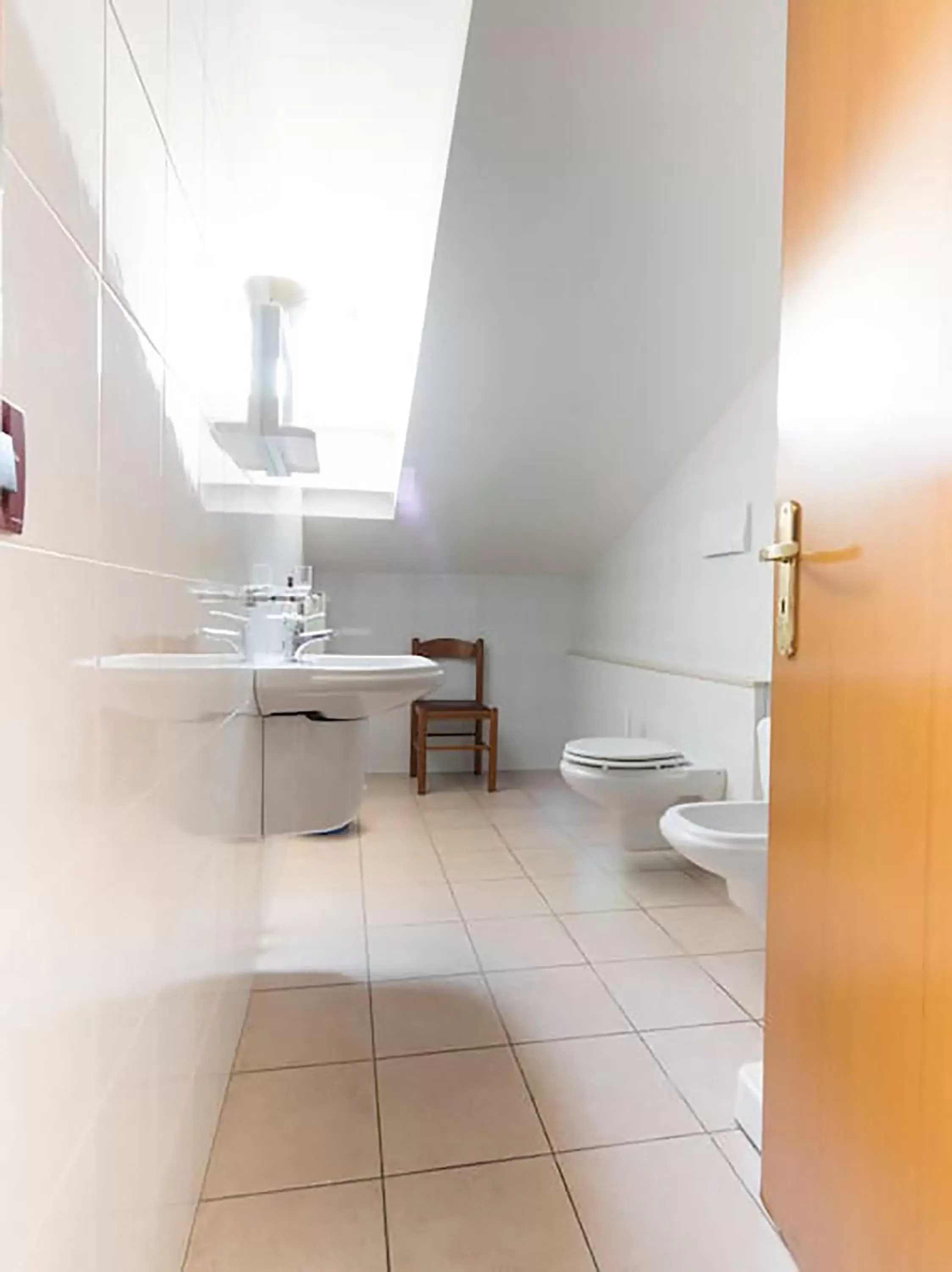 Toilet, Bathroom in Hotel Immagine