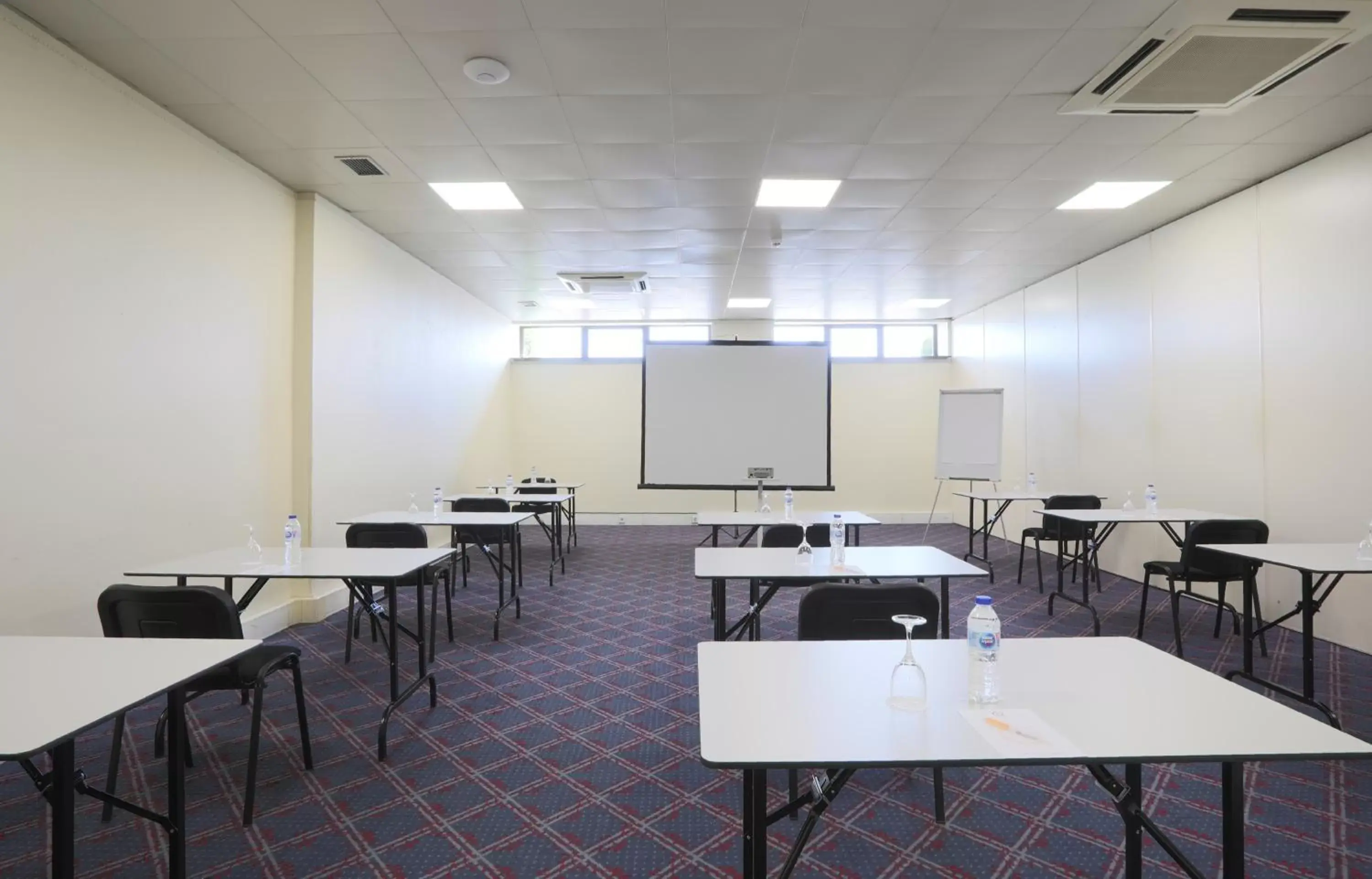 Meeting/conference room in Hotel D. Luis