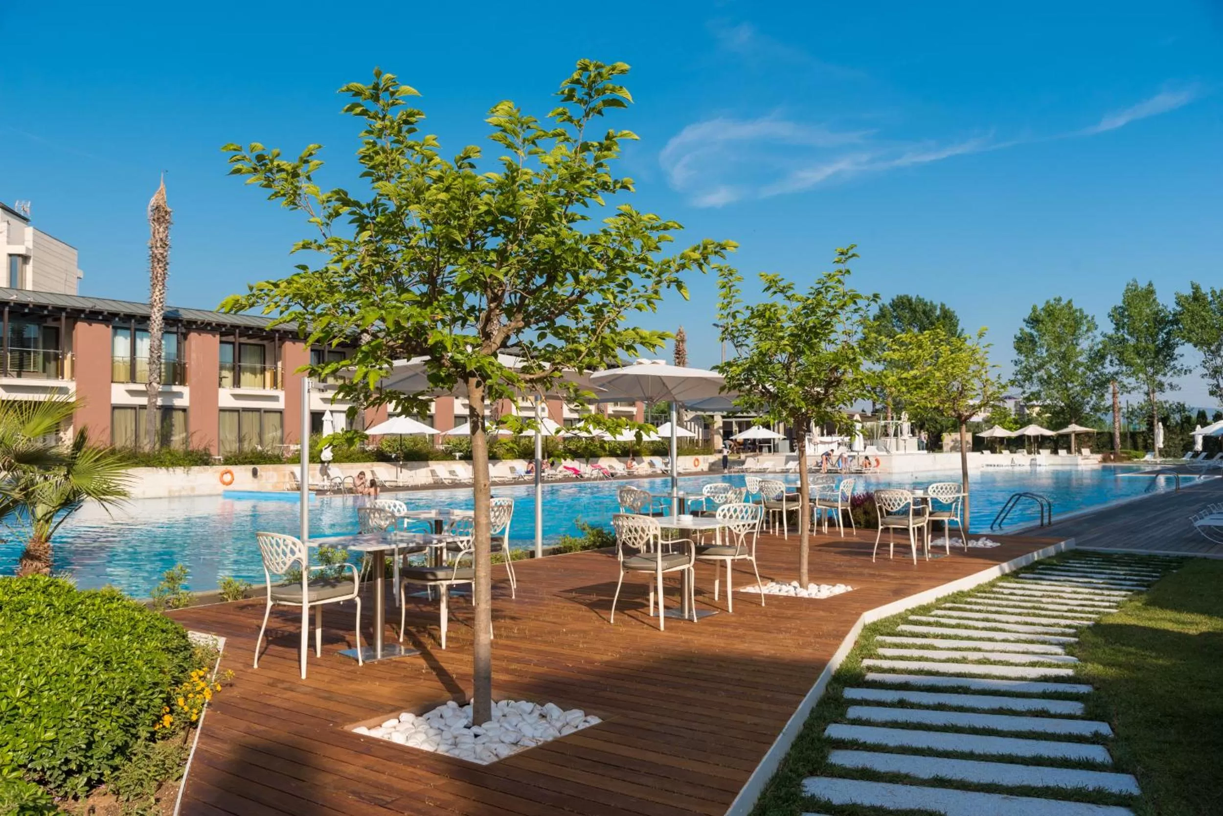 Restaurant/places to eat in Hotel Nikopolis