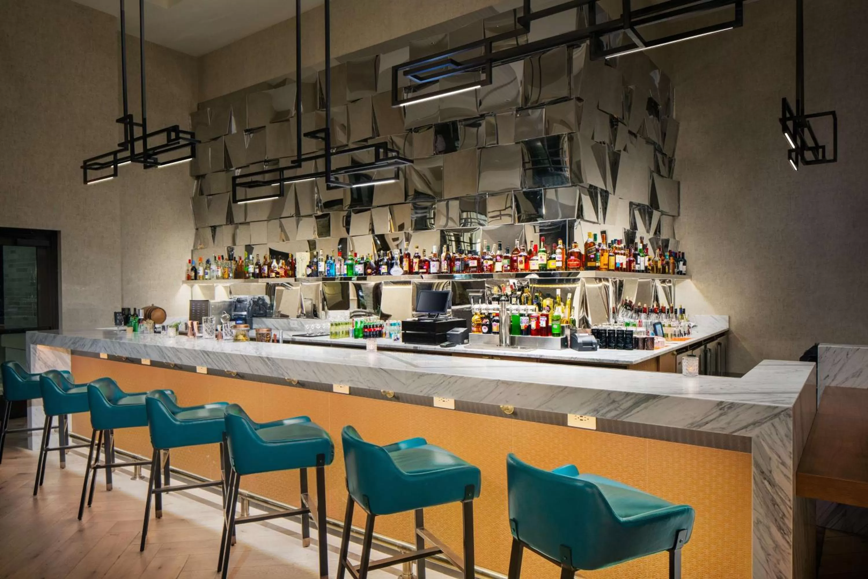 Lounge or bar in Canopy By Hilton Charlotte SouthPark