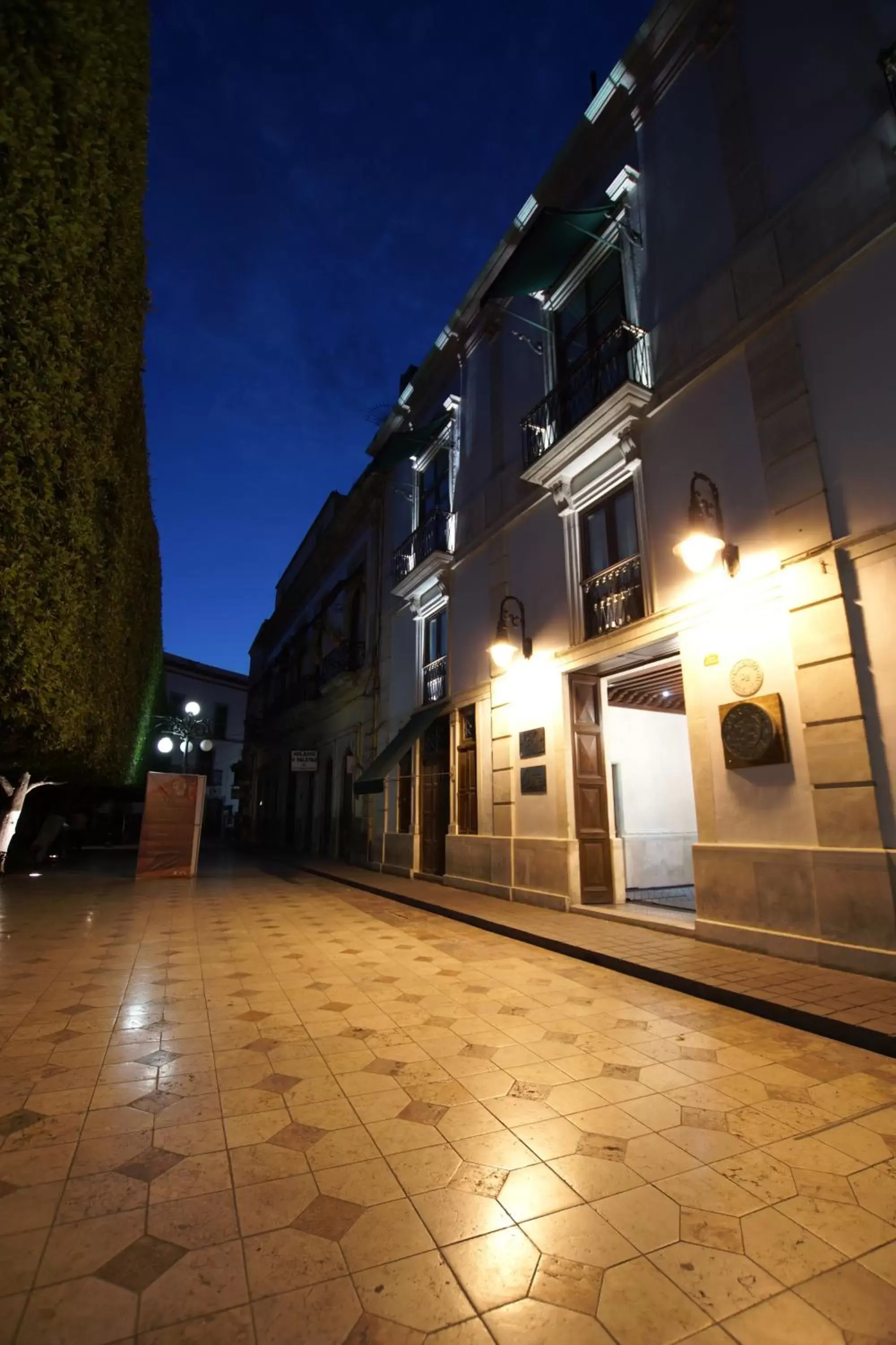 Facade/entrance in 1850 Hotel Boutique