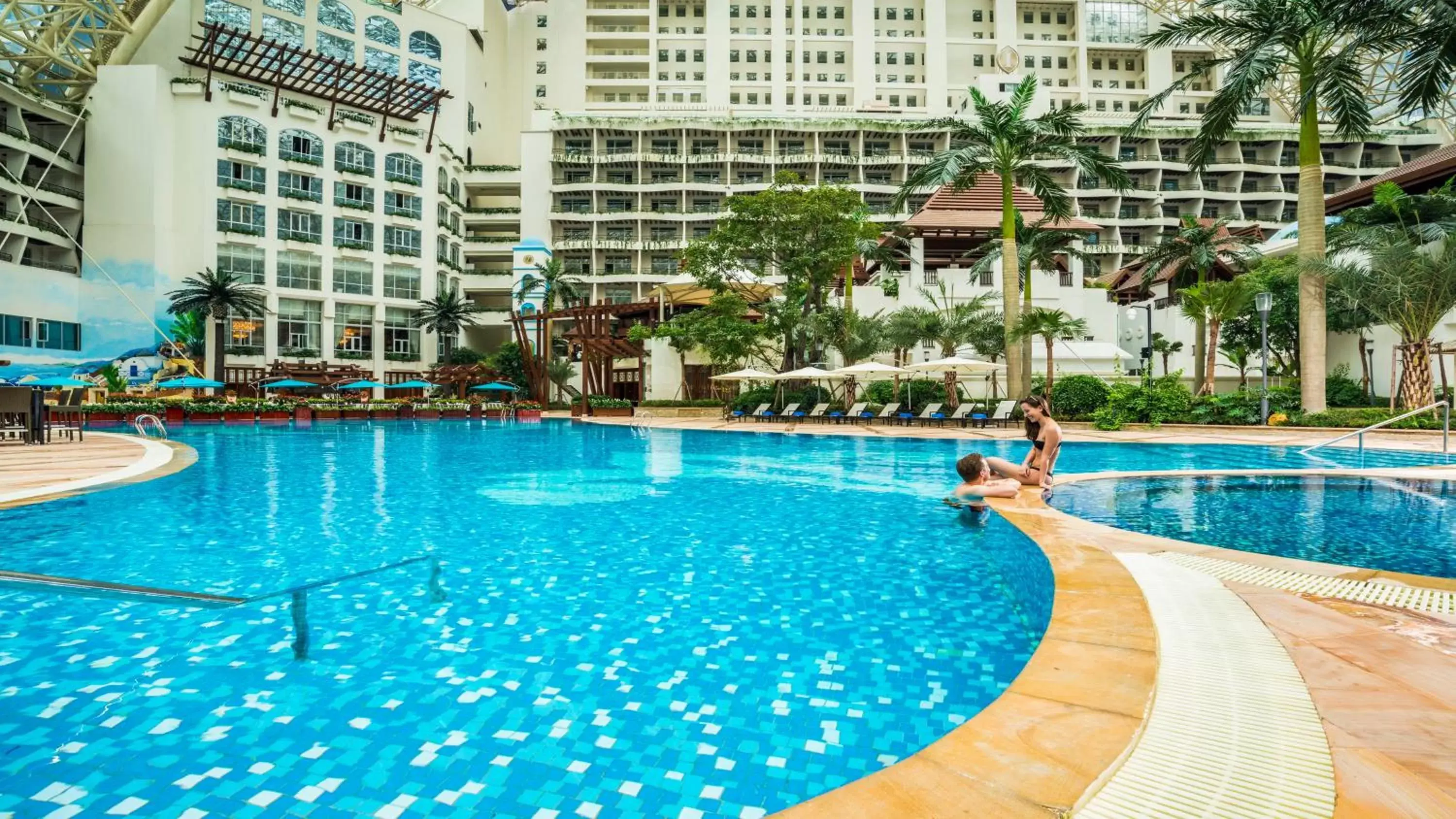 Swimming Pool in InterContinental Chengdu Global Center, an IHG Hotel