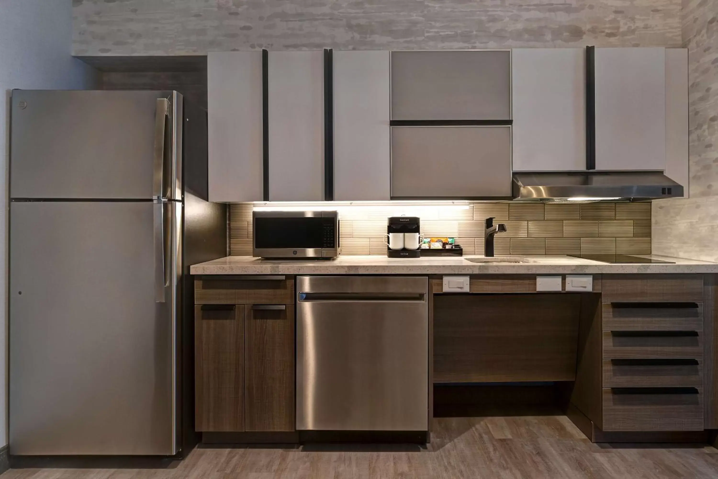 Kitchen or kitchenette, Kitchen/Kitchenette in Homewood Suites by Hilton Dallas The Colony