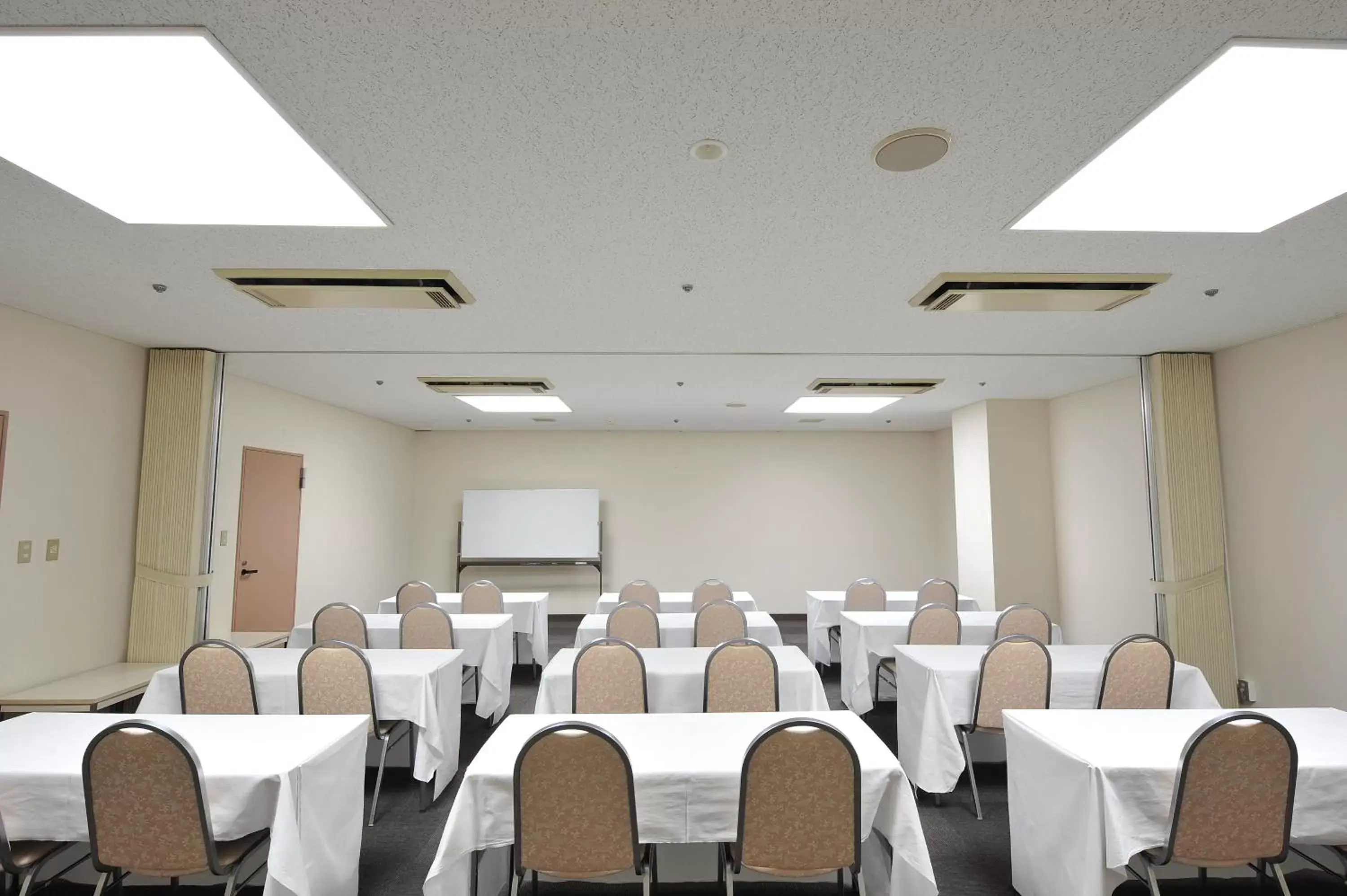 Banquet/Function facilities in Hotel Hiroshima Sunplaza