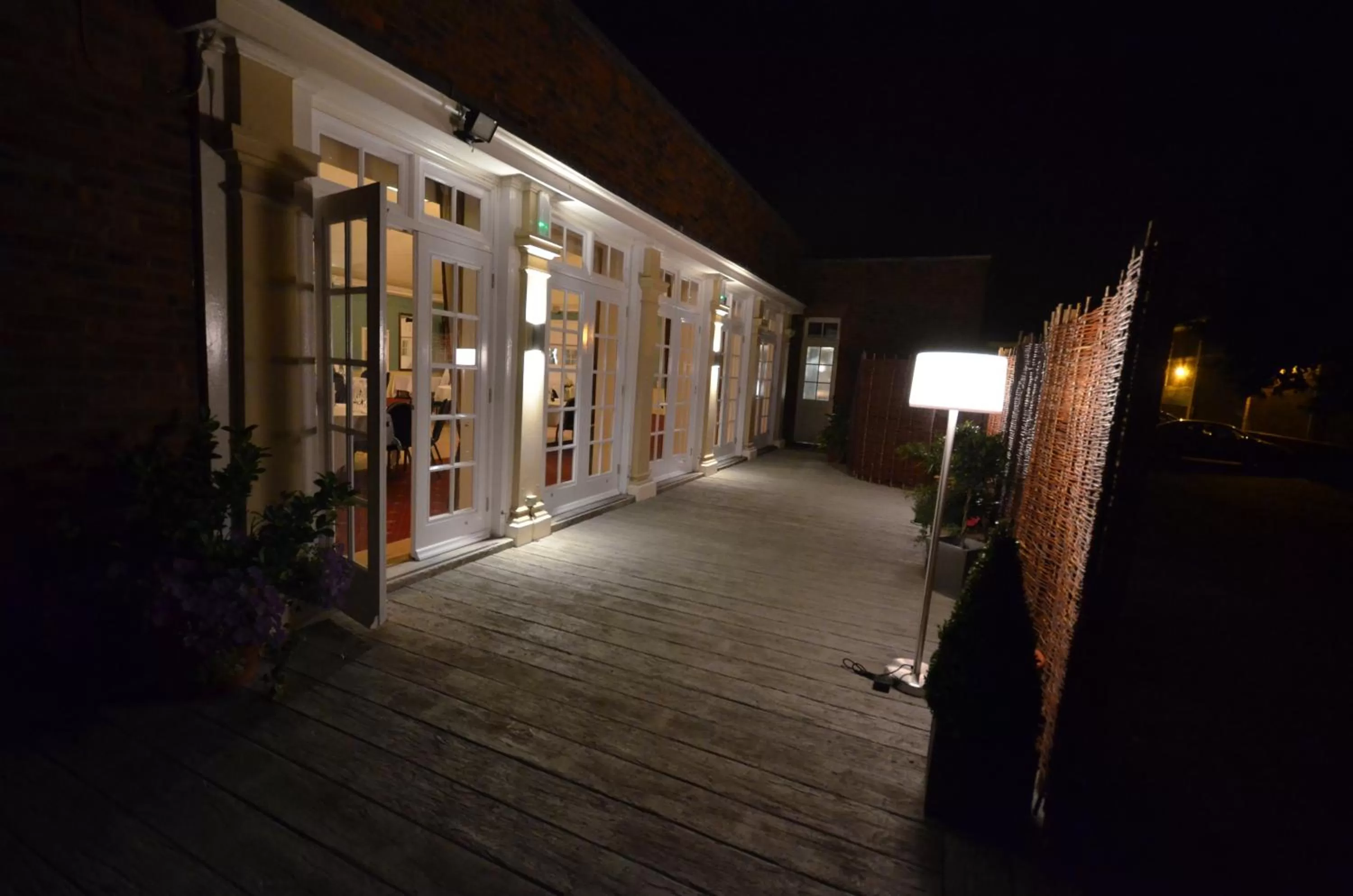 Balcony/Terrace in The Broadway Hotel