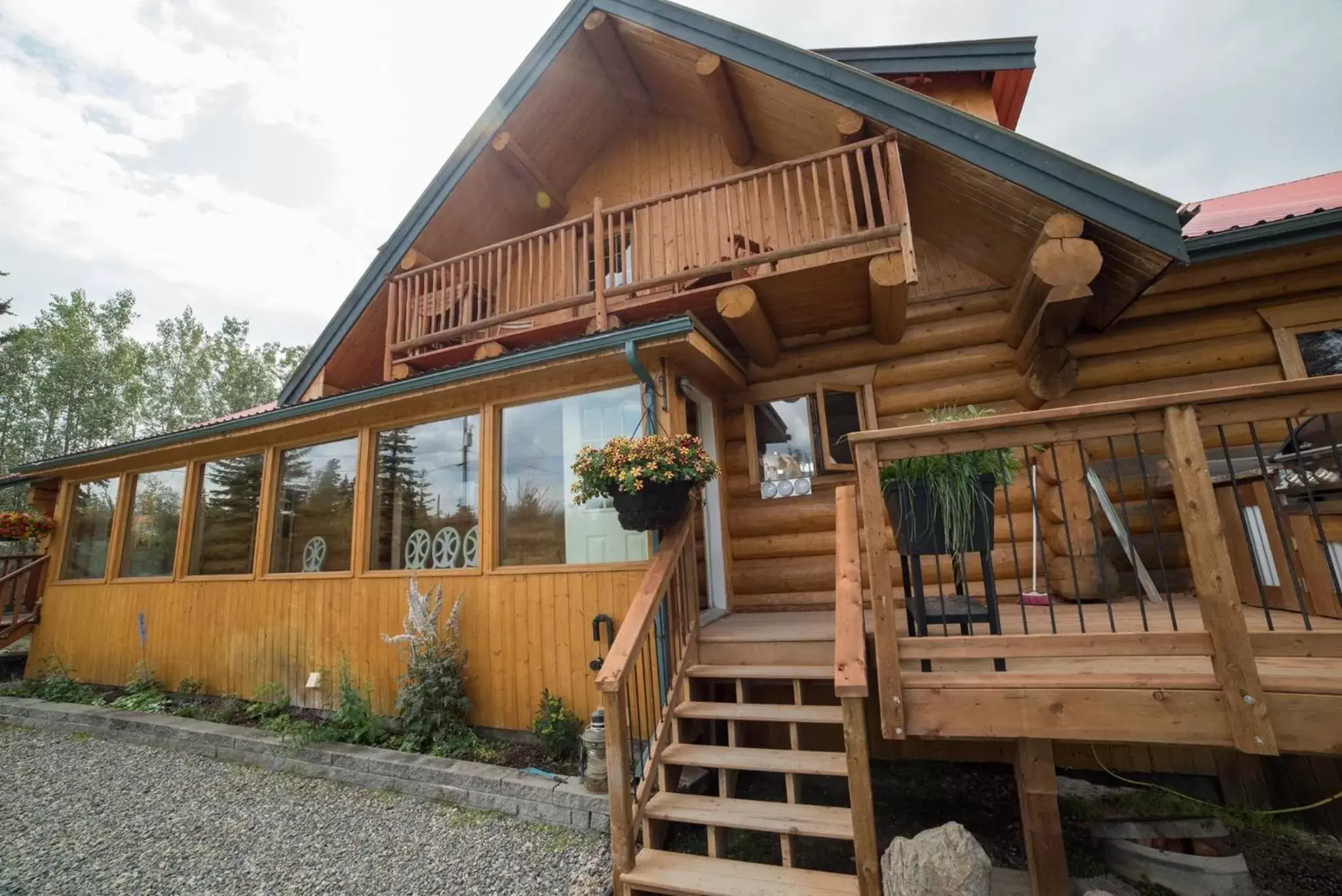 Property Building in Inn on the Lake - Whitehorse