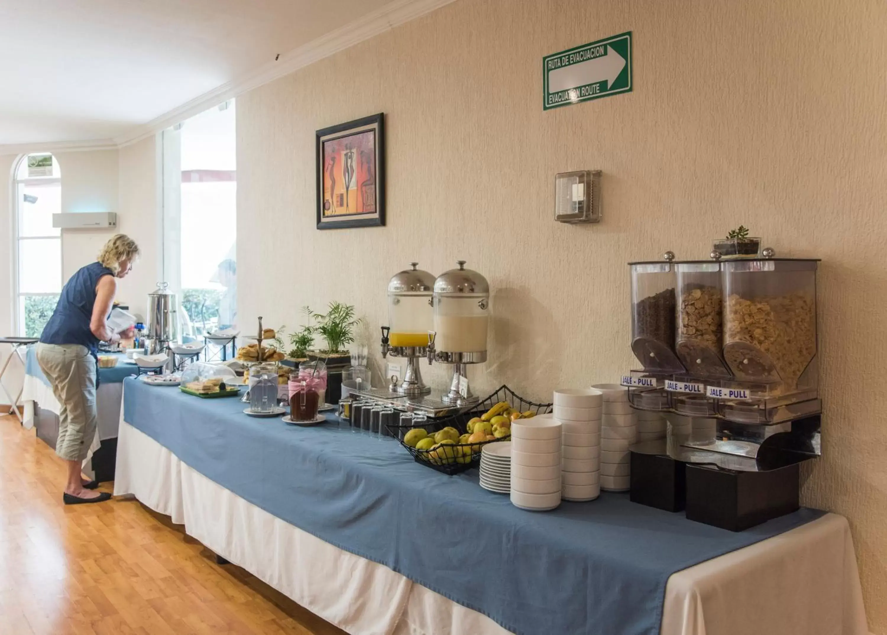 Restaurant/places to eat in Hotel Ocean View Restaurant/places to eat in Hotel Ocean View