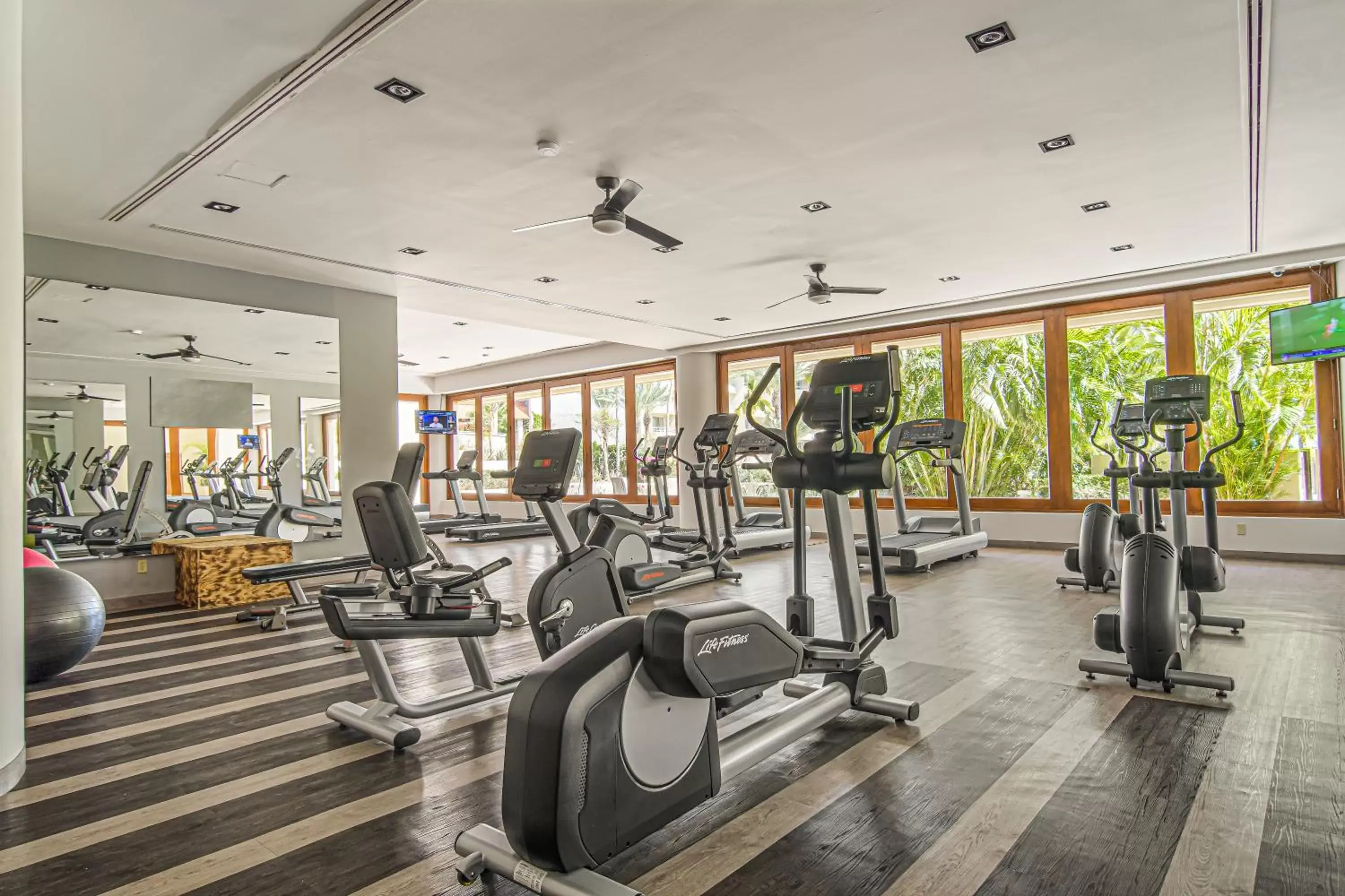 Fitness centre/facilities, Fitness Center/Facilities in Barceló Gran Faro Los Cabos