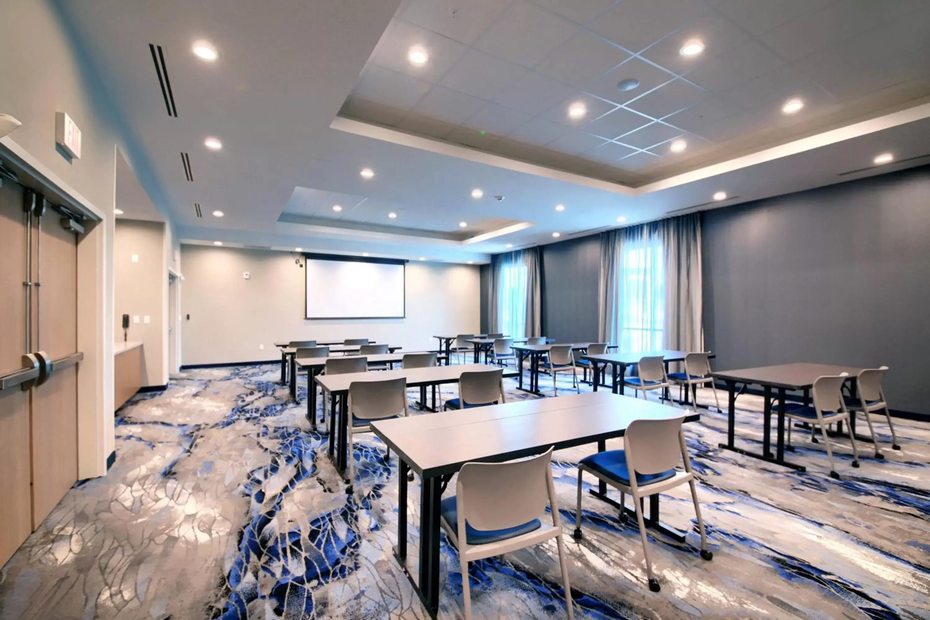 Meeting/conference room in Fairfield Inn & Suites by Marriott Dallas Cedar Hill