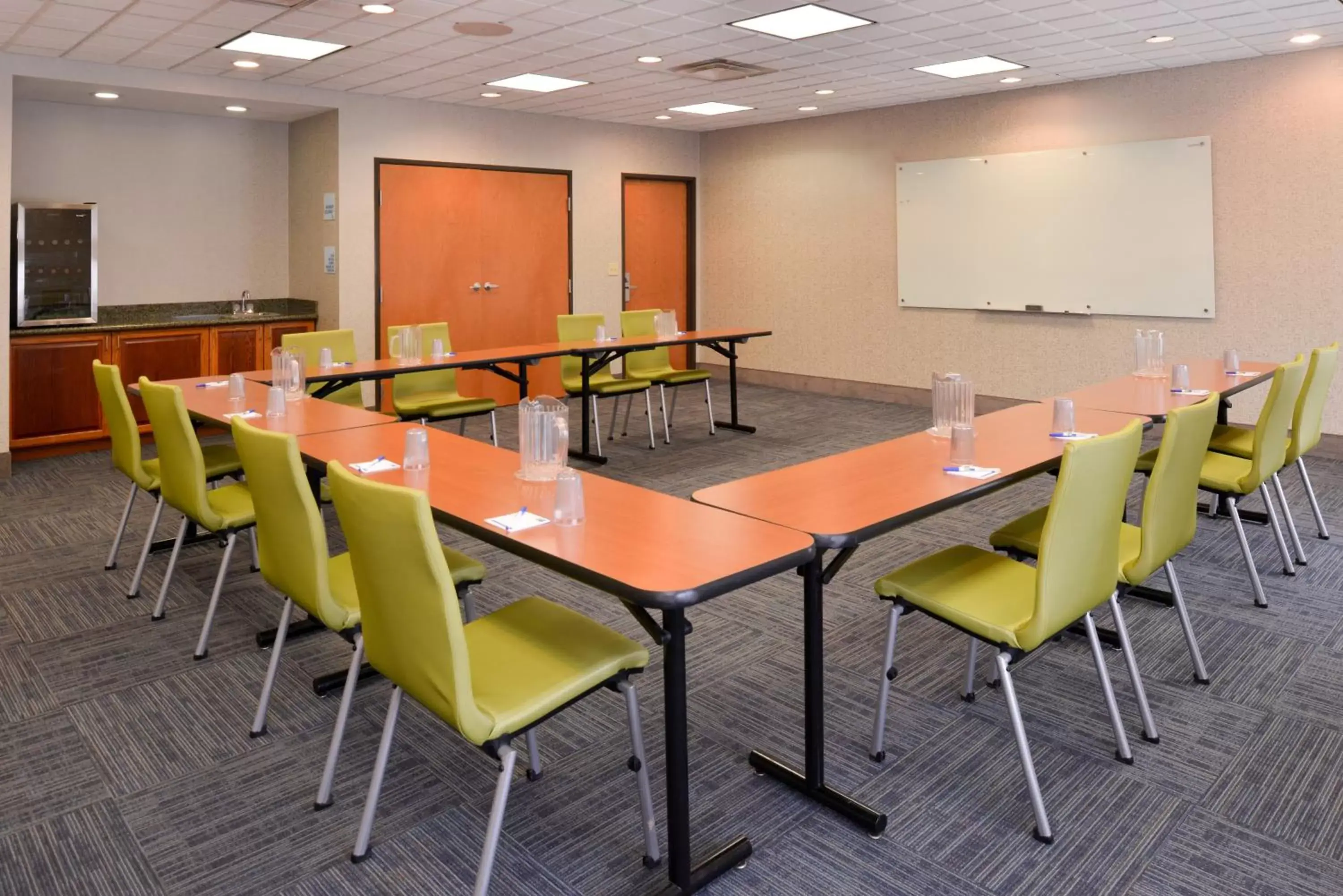 Meeting/conference room in Holiday Inn Express Mineral Wells, an IHG Hotel