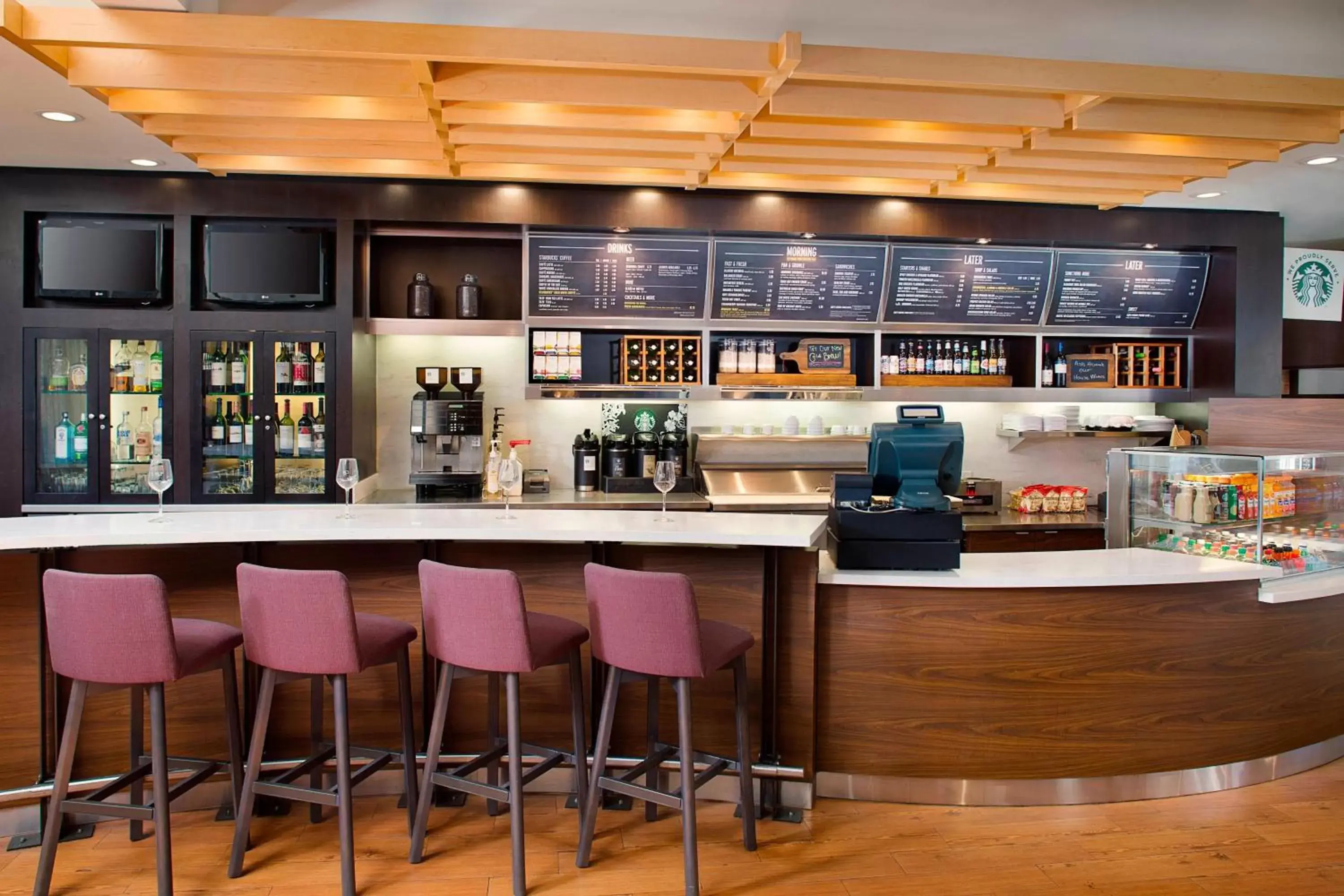 Restaurant/places to eat, Lounge/Bar in Courtyard by Marriott Birmingham Homewood