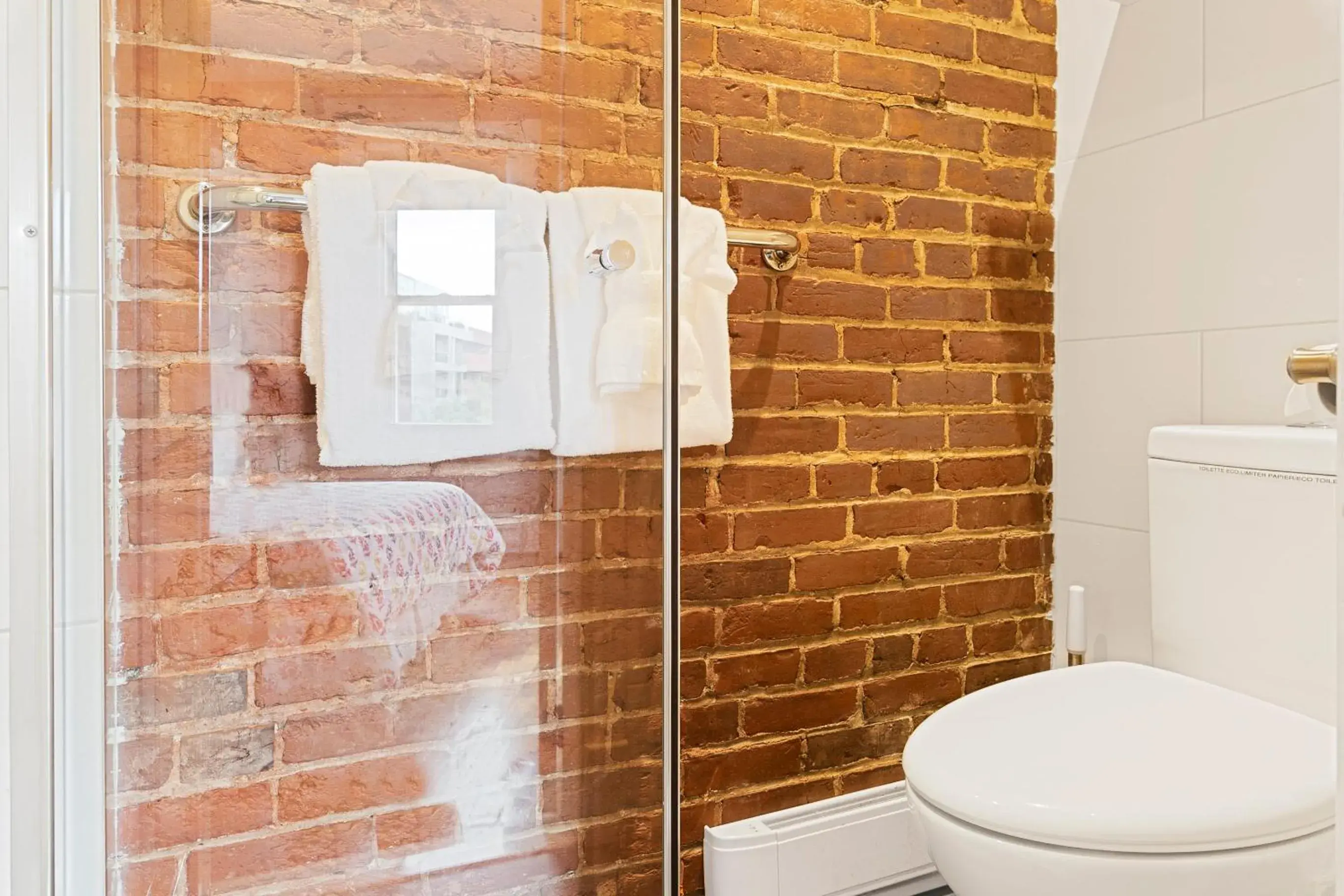 Bathroom in Chateau Des Tourelles