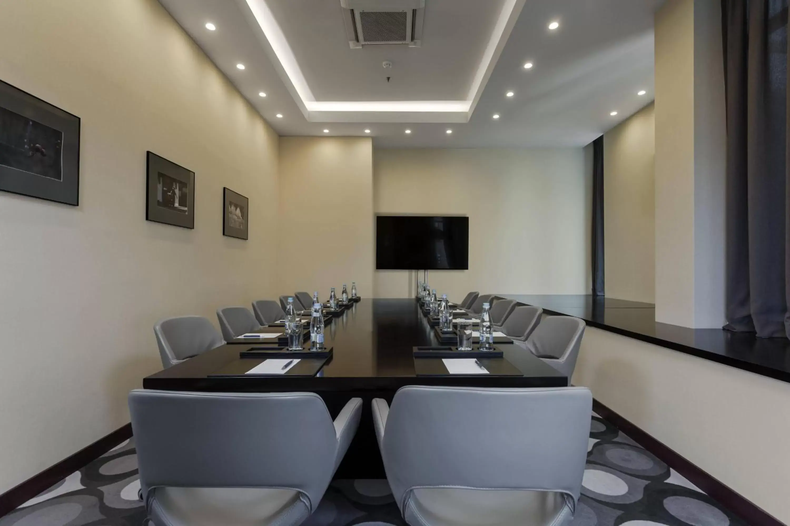 Meeting/conference room in Sheraton Bucharest Hotel