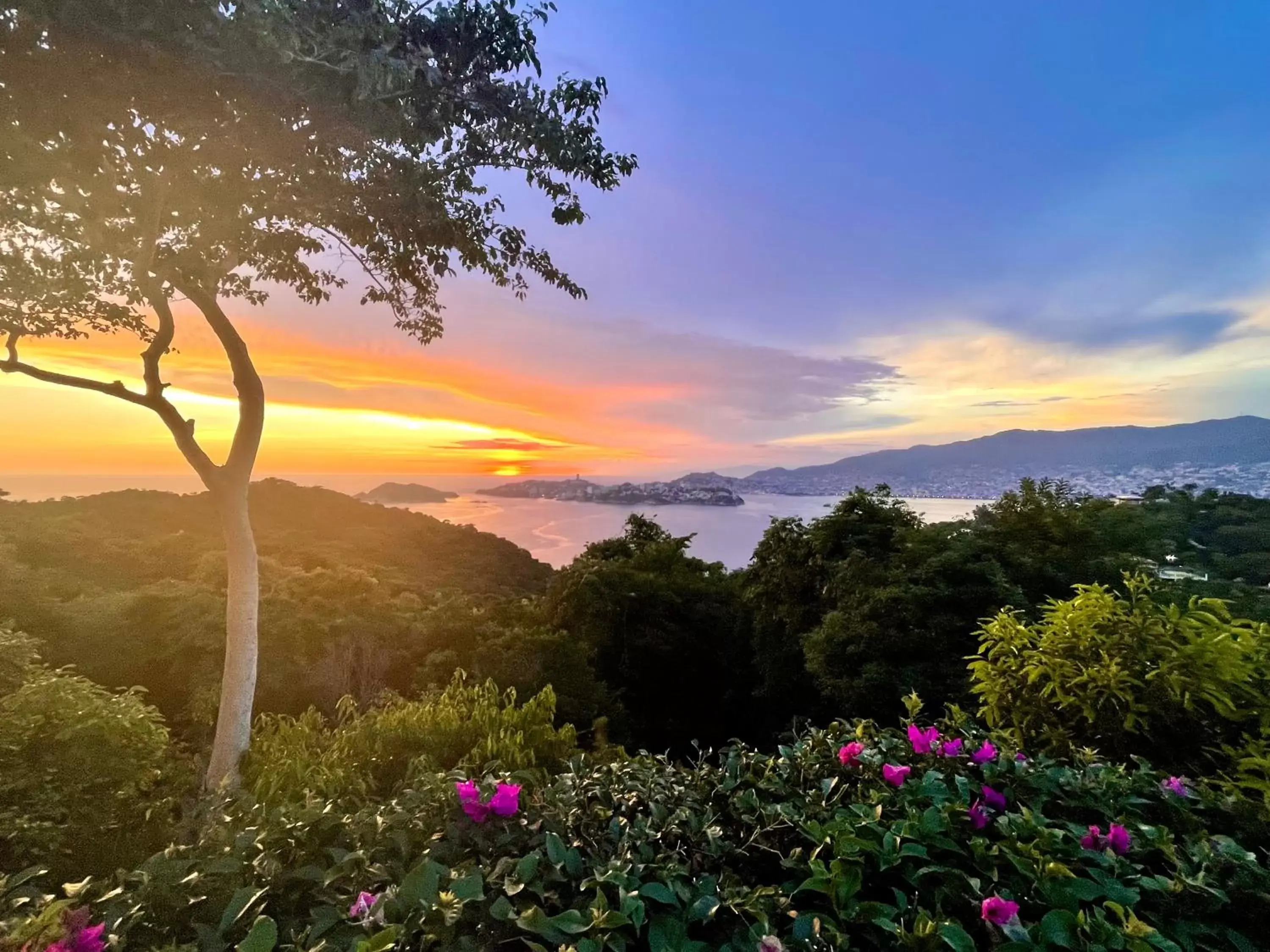 Natural landscape, Sunrise/Sunset in Encanto Acapulco