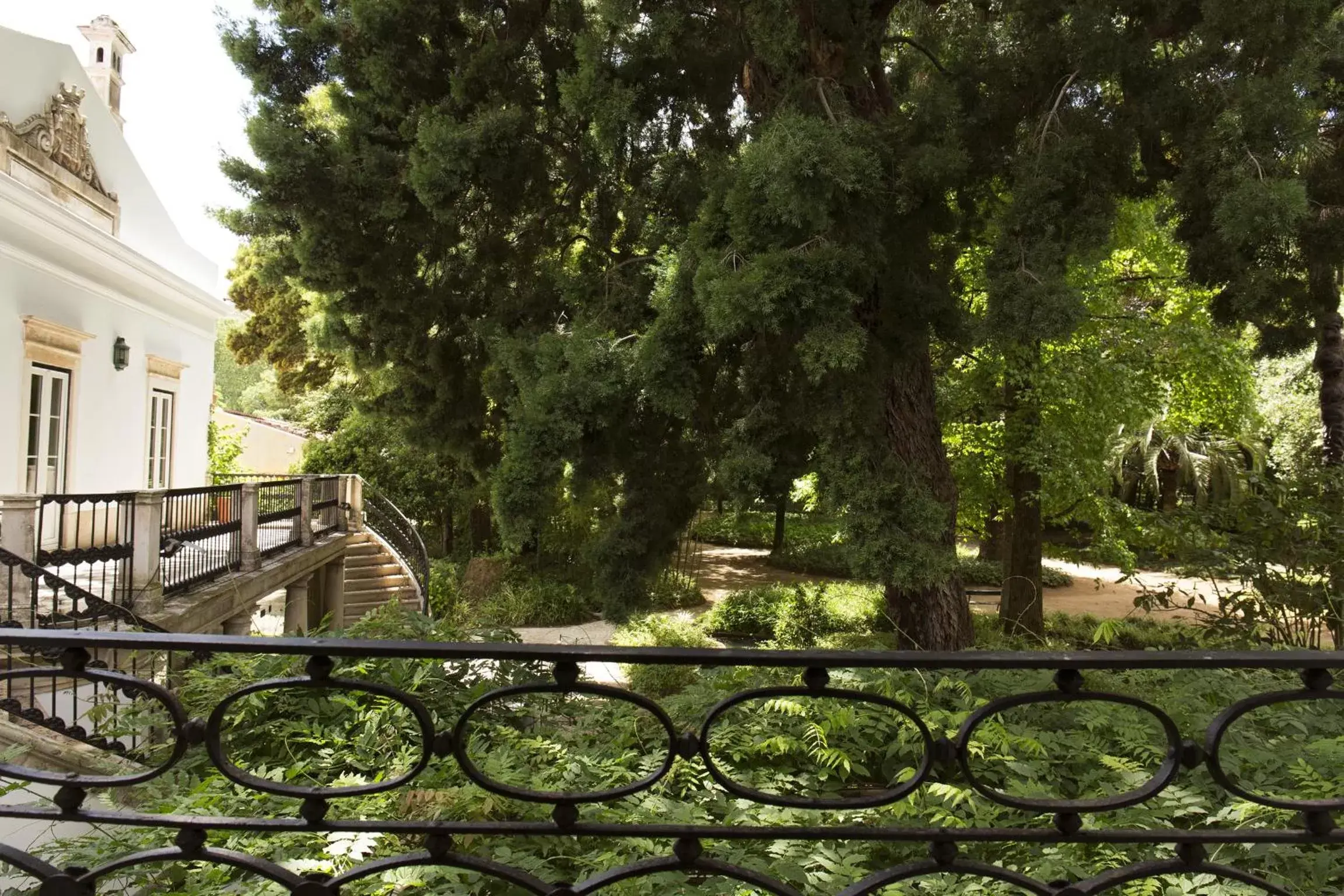 Garden, Balcony/Terrace in Hotel Quinta das Lagrimas - Small Luxury Hotels