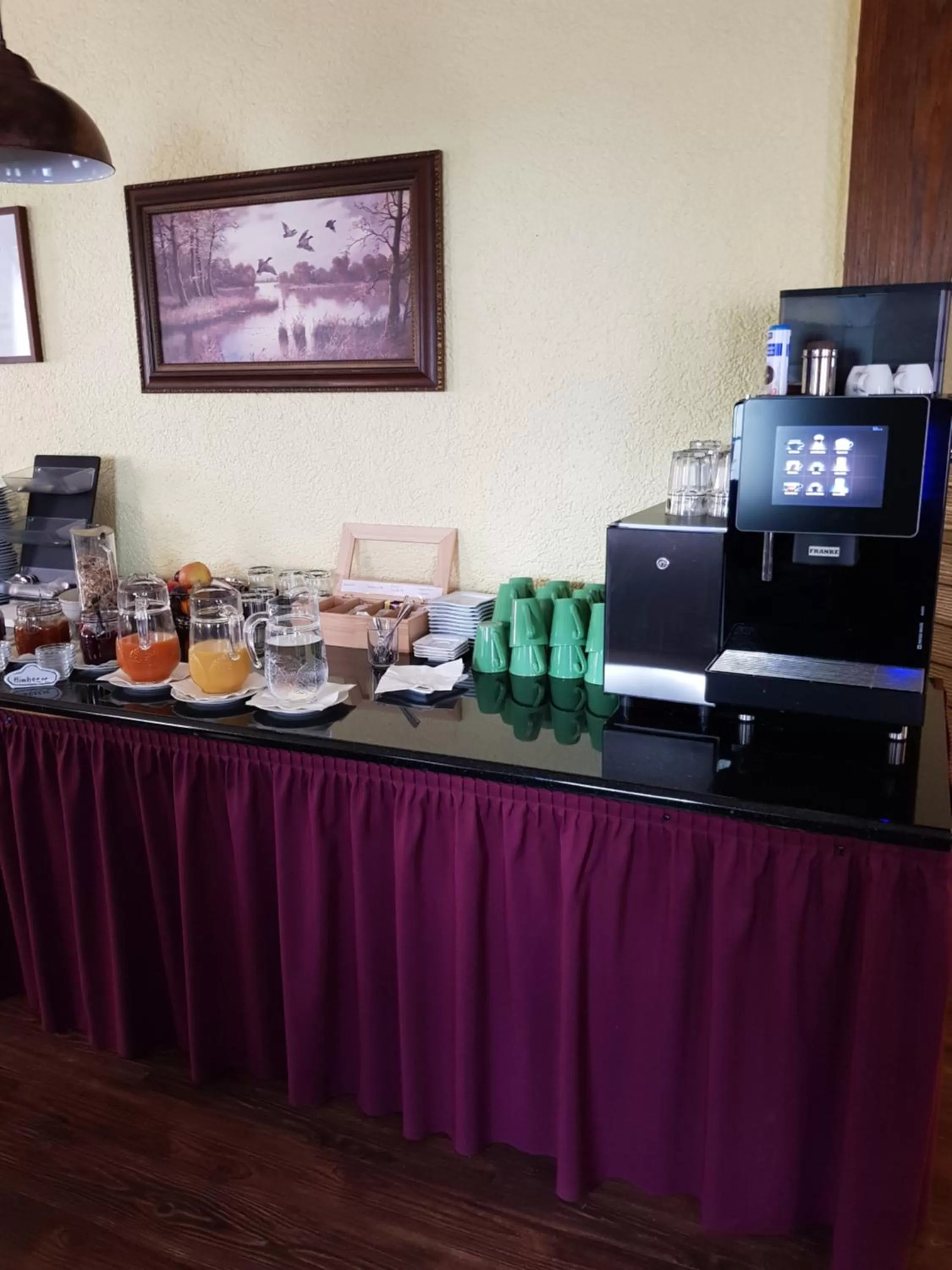 Buffet breakfast in Hotel Alte Krone