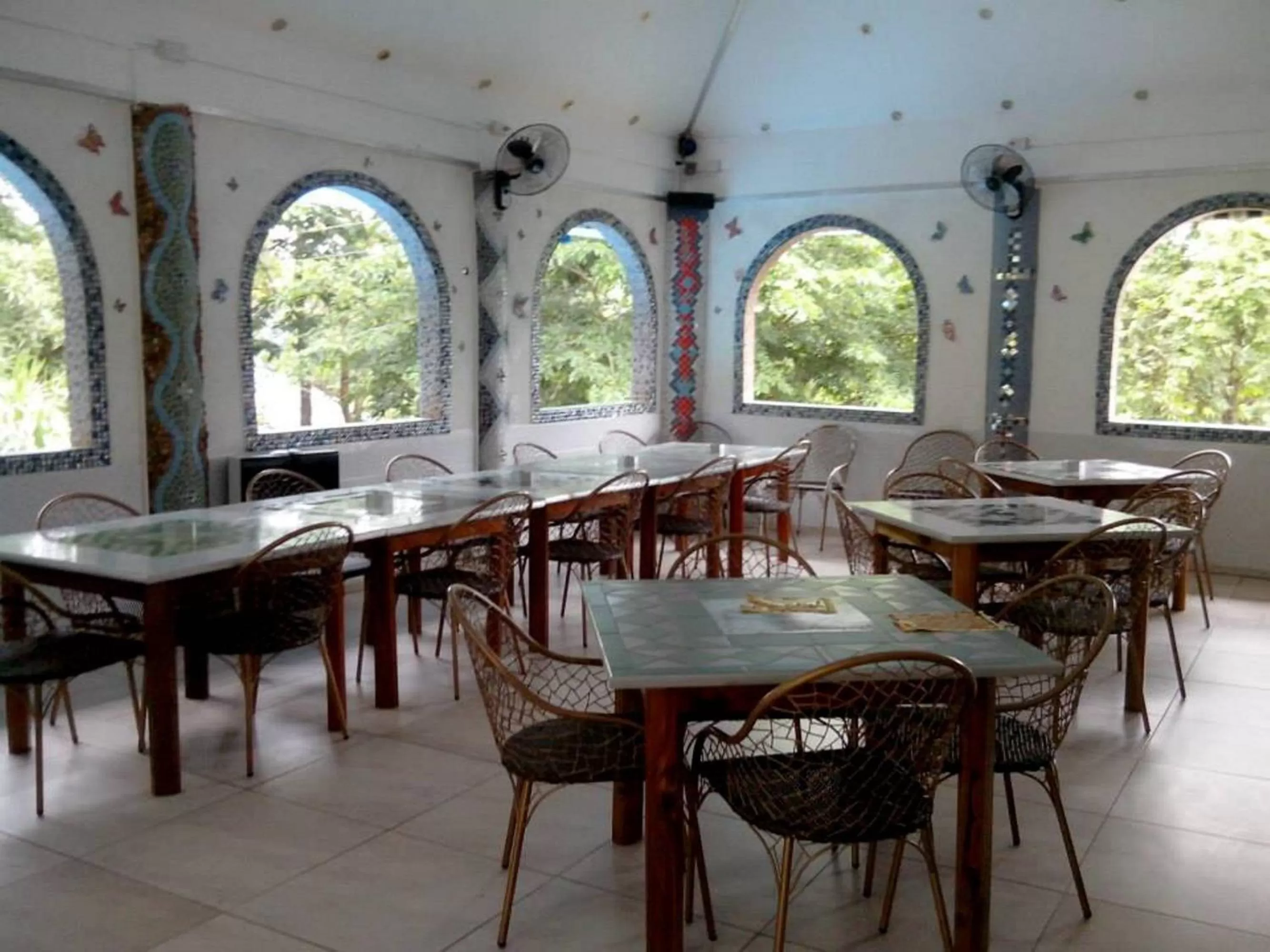 Restaurant/places to eat in Princess of Coron Austrian Resort