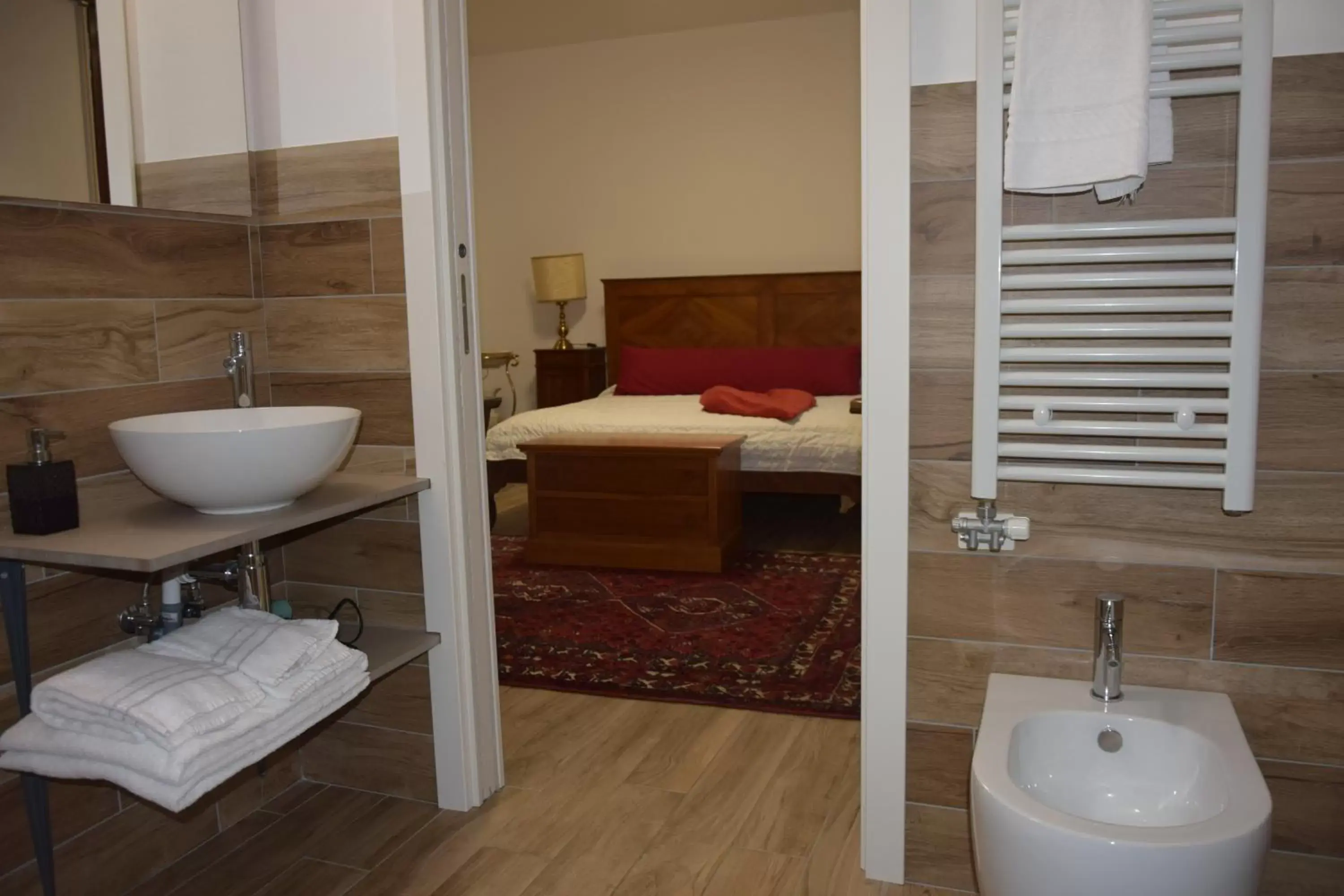 Toilet, Bathroom in Bed & Breakfast Sinfonia