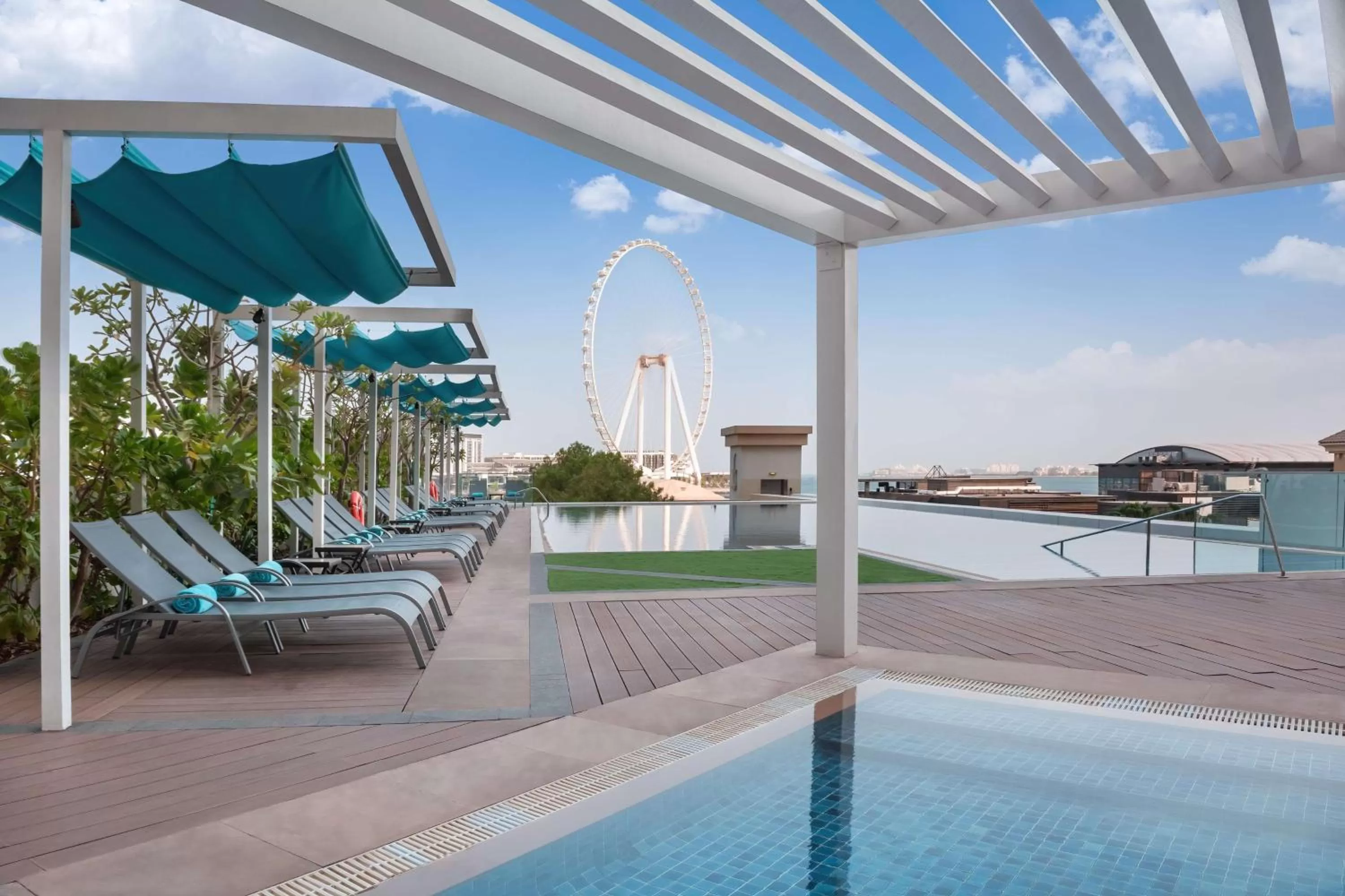 JA Ocean View Hotel, Jumeirah Beach Dubai