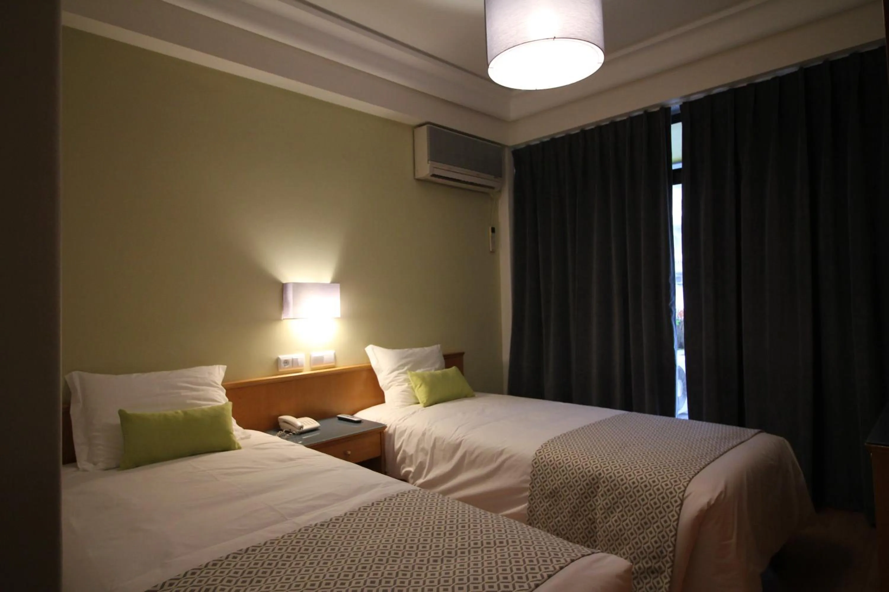 Bed in Imperador Hotel