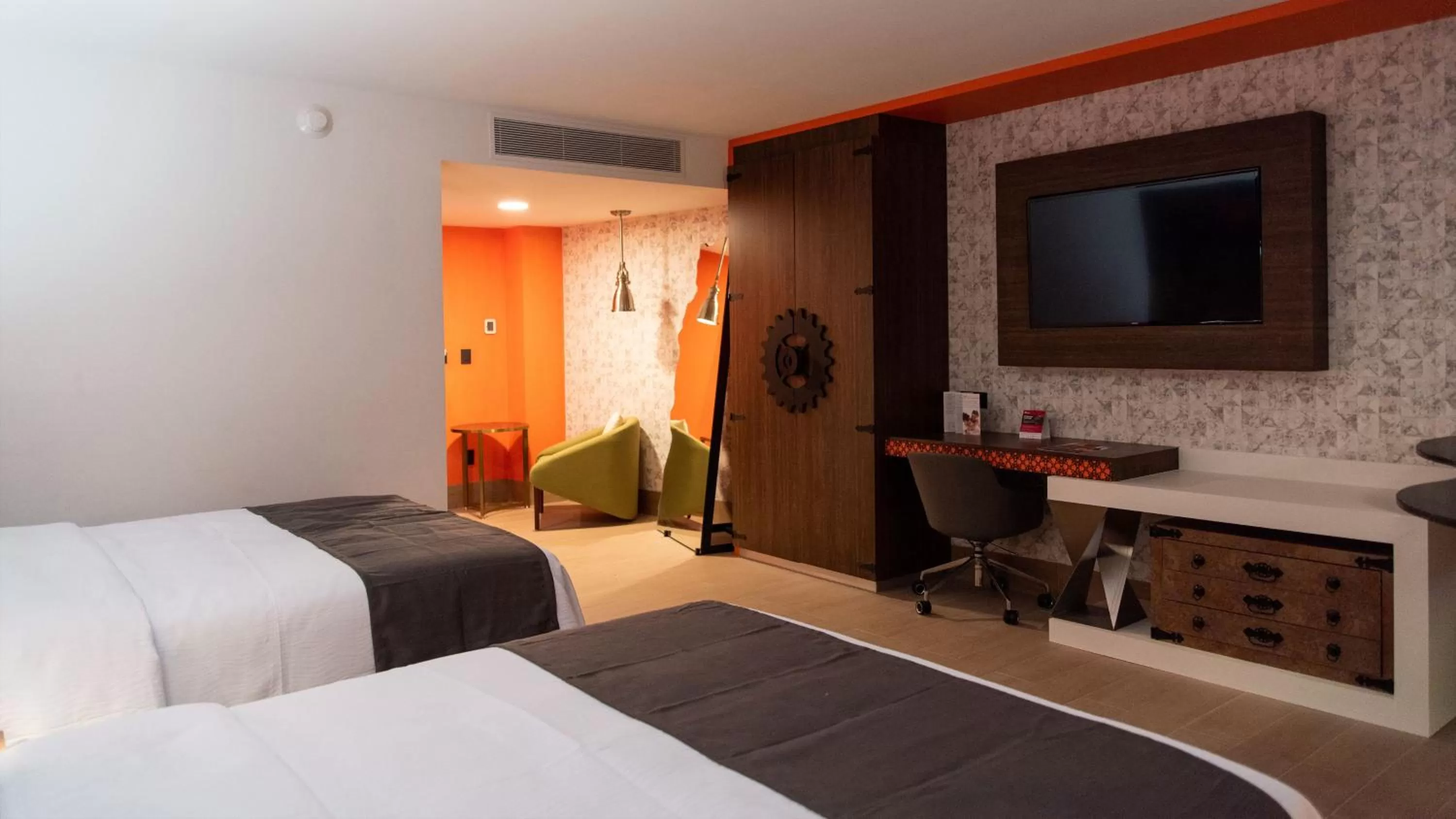 Photo of the whole room, Bed in Hotel Indigo Guanajuato by IHG