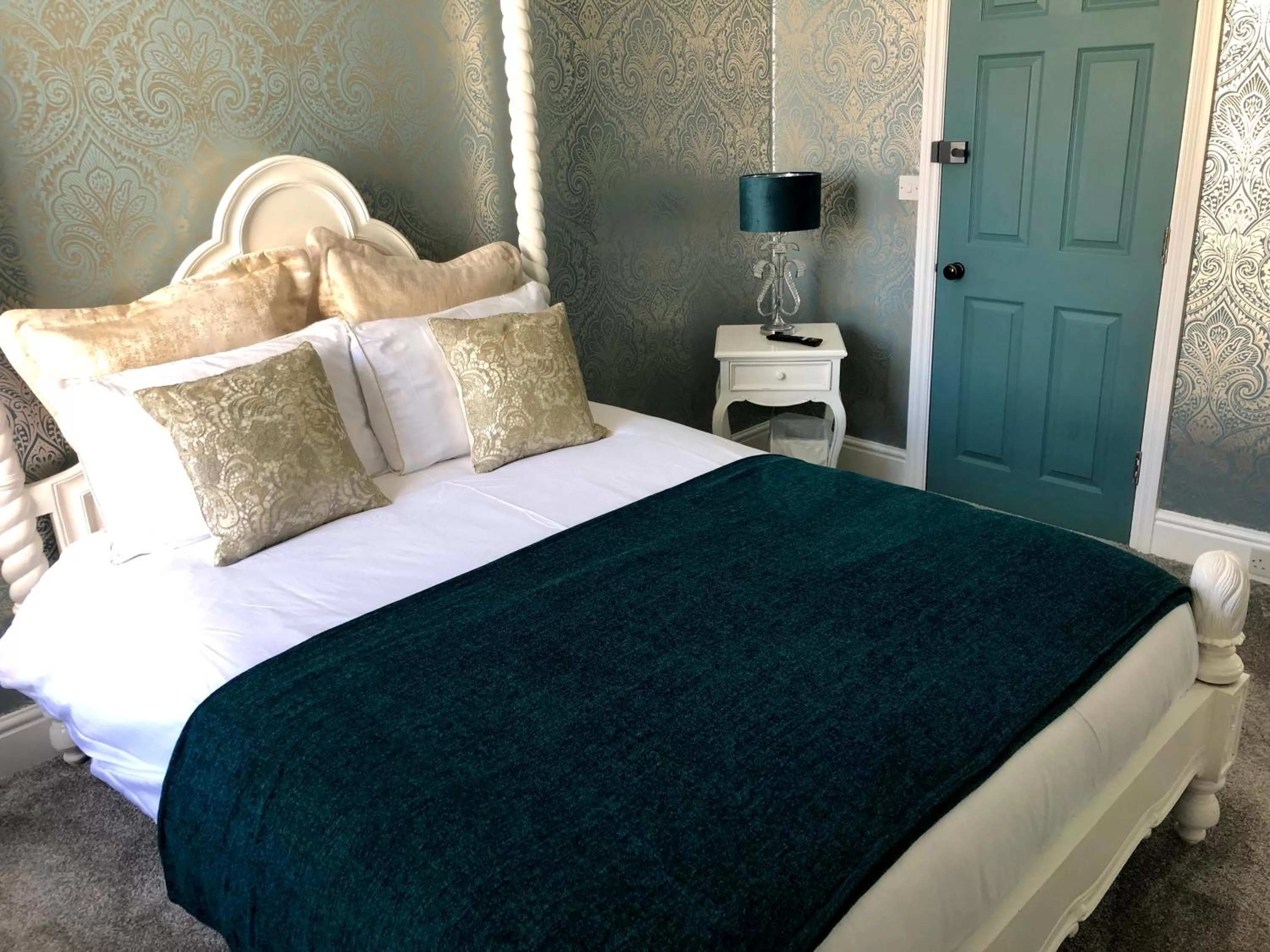 Bed in Highgate House