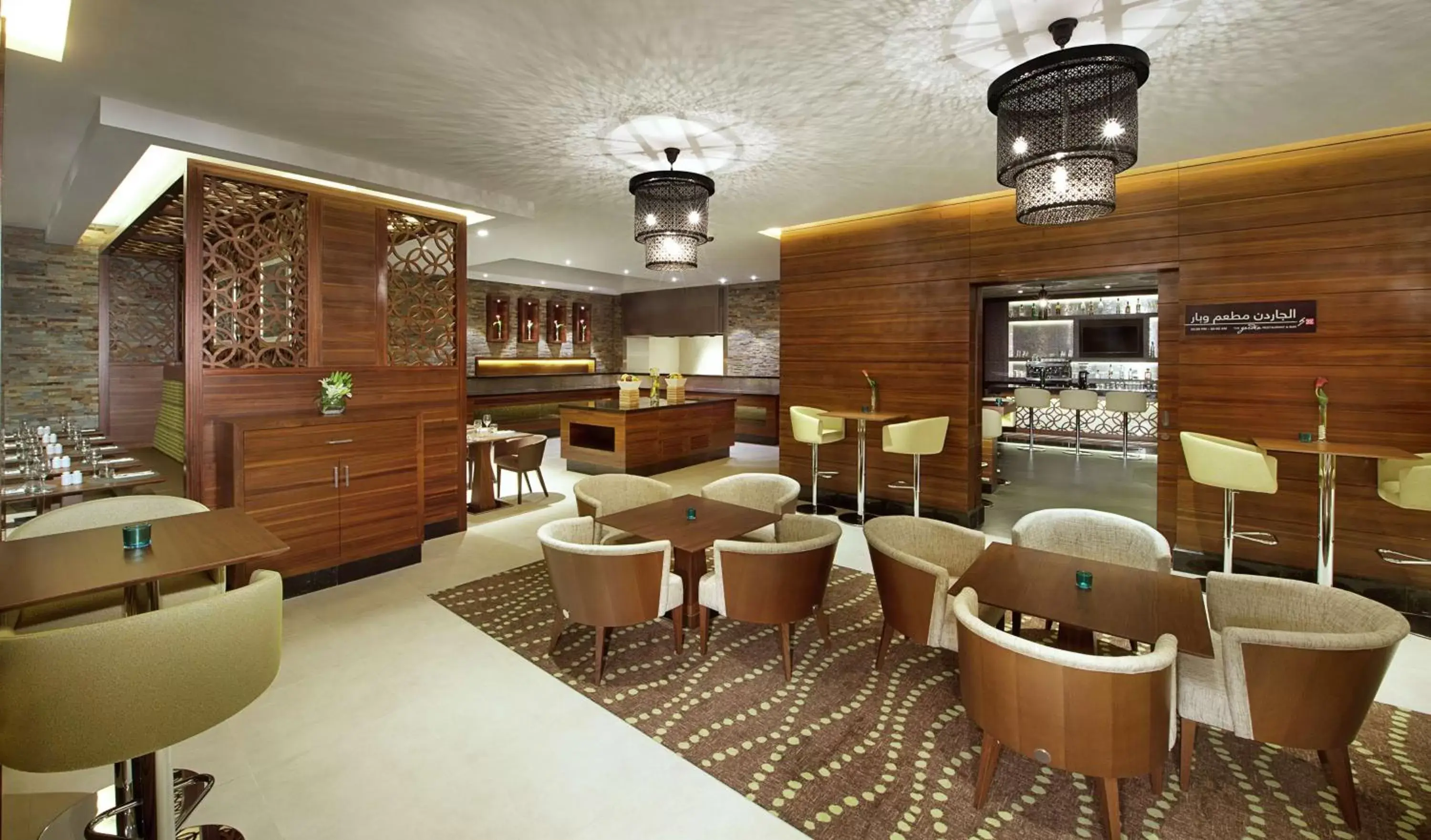 Lounge or bar, Restaurant/Places to Eat in Hilton Garden Inn Dubai Al Muraqabat - Deira