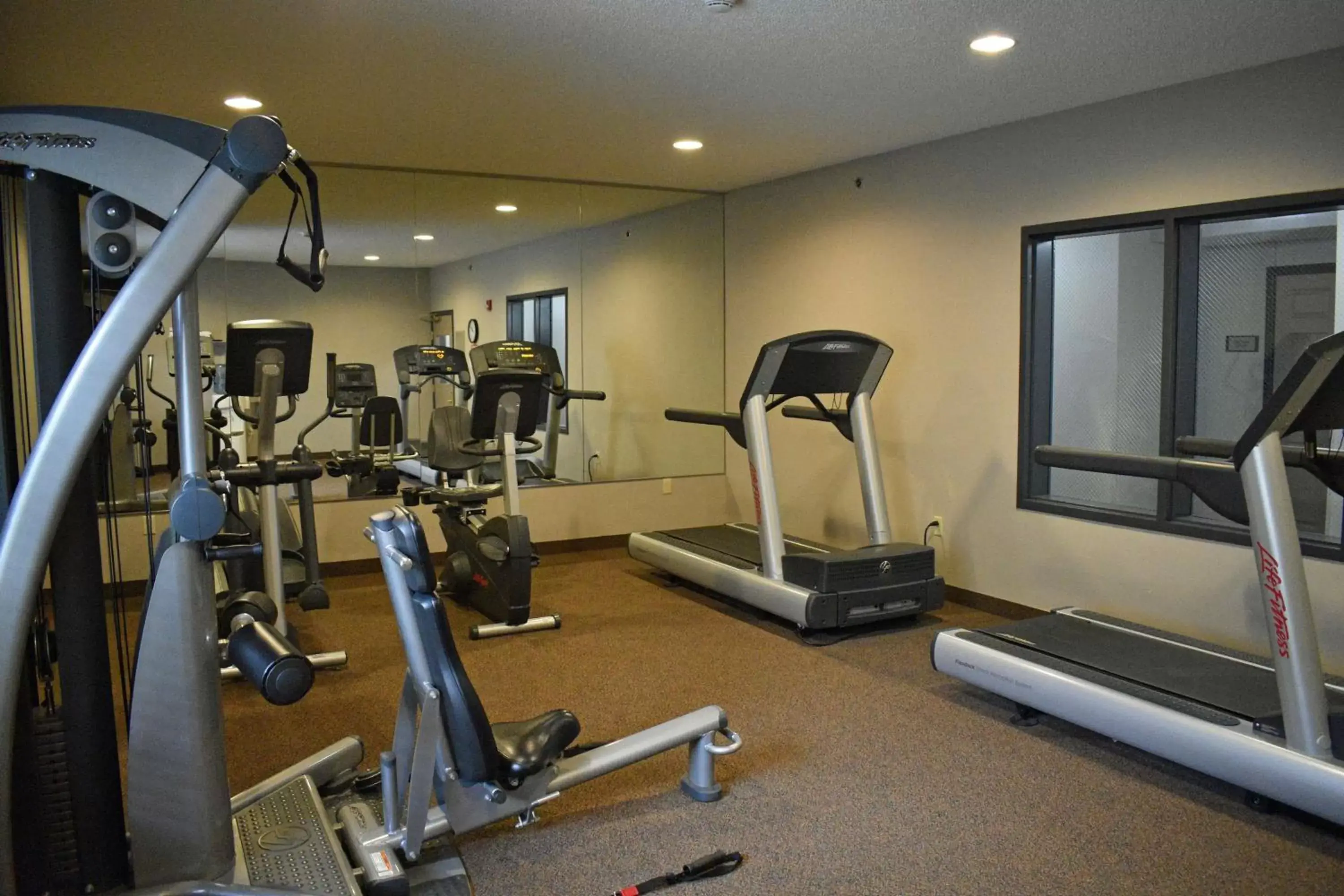 Activities, Fitness Center/Facilities in Country Inn & Suites by Radisson, Northwood, IA