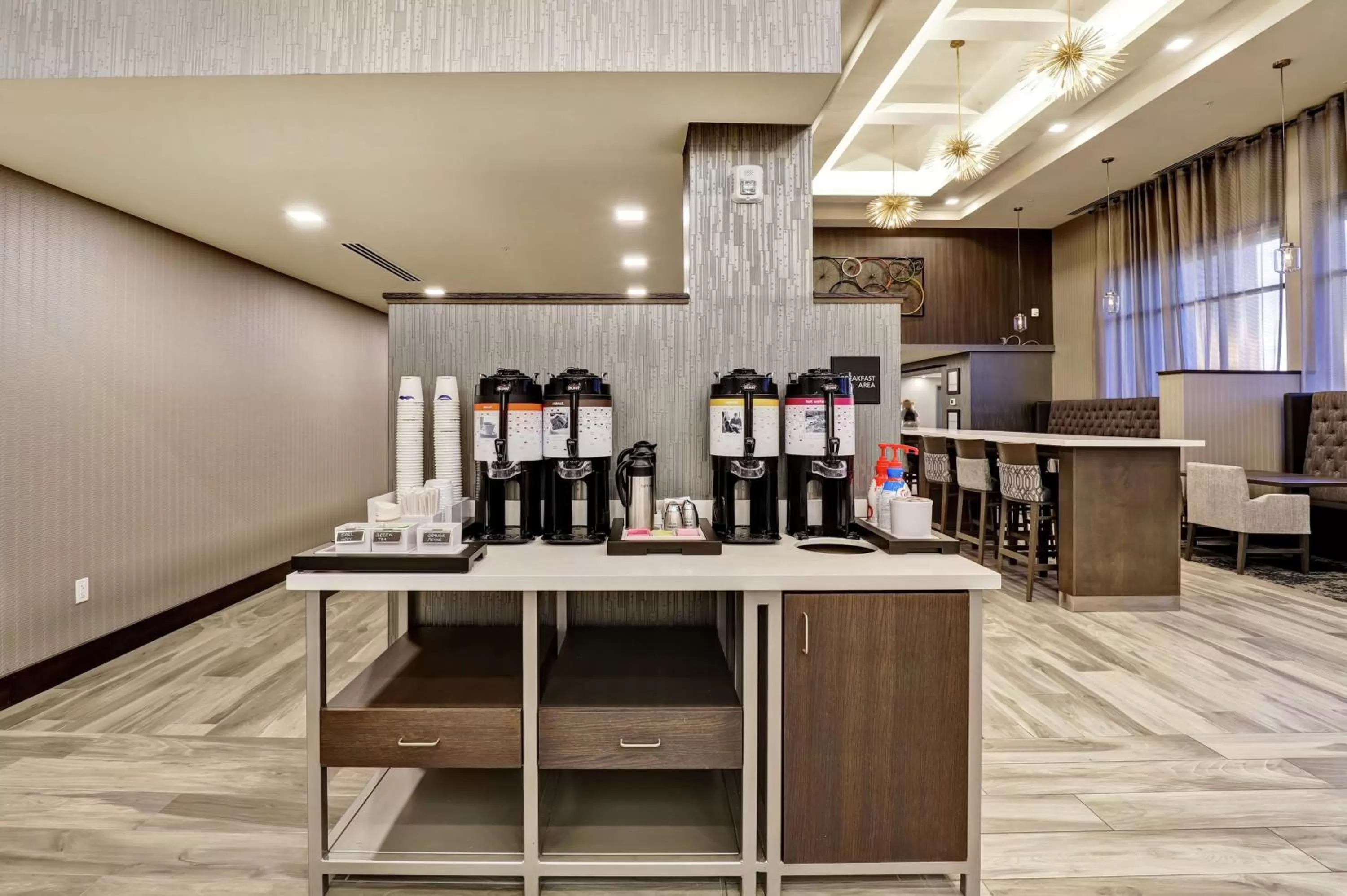 Lobby or reception in Hampton Inn St. Catharines Niagara