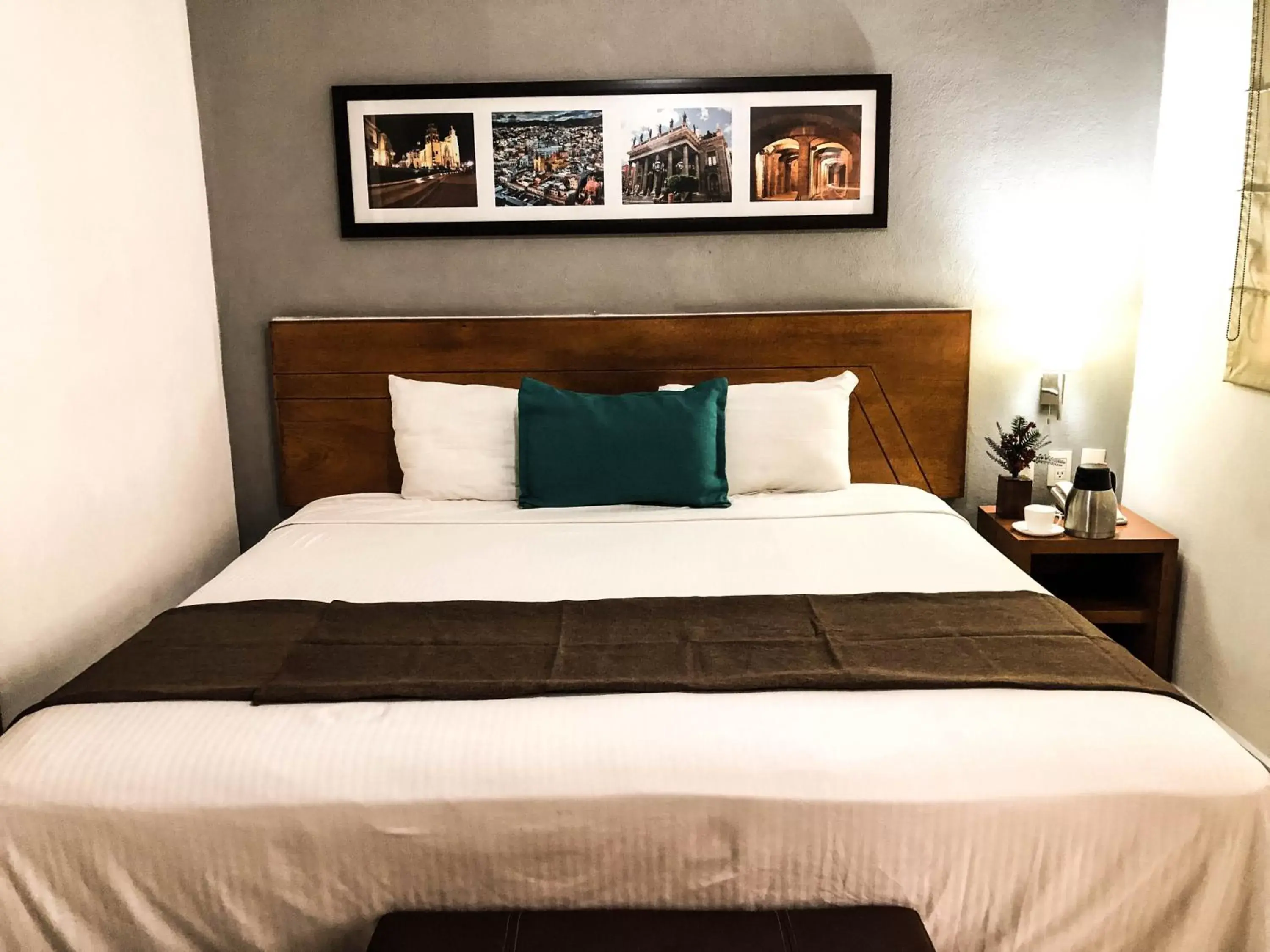 Bed in Hotel River Poliforum