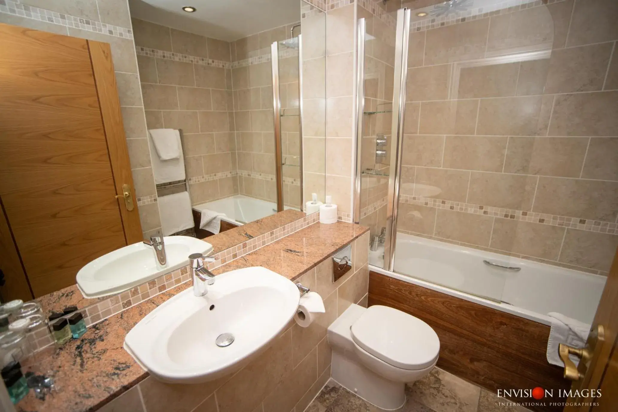 Bathroom in Red Hall Hotel