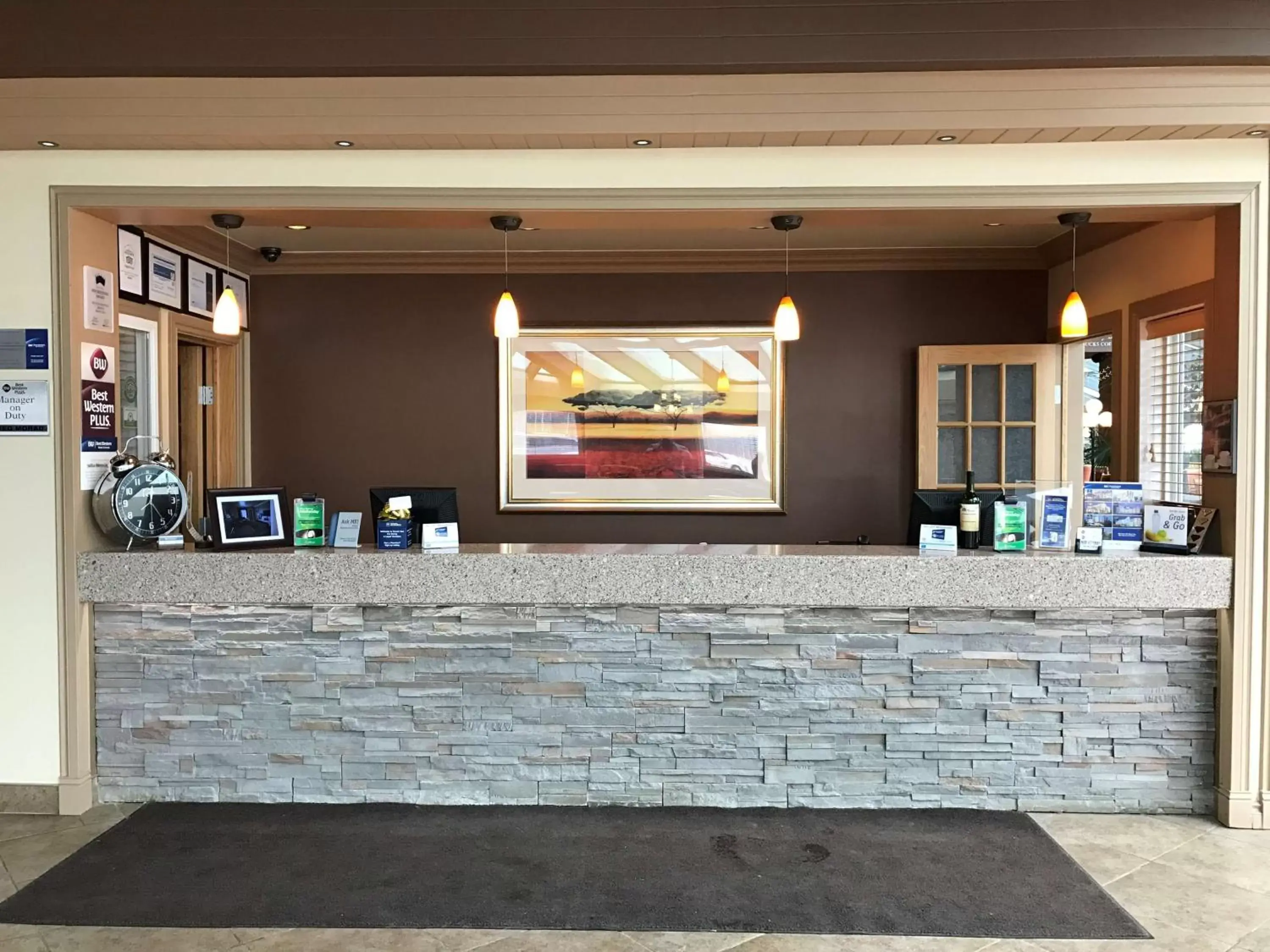Lobby or reception in Best Western PLUS Mirage Hotel and Resort