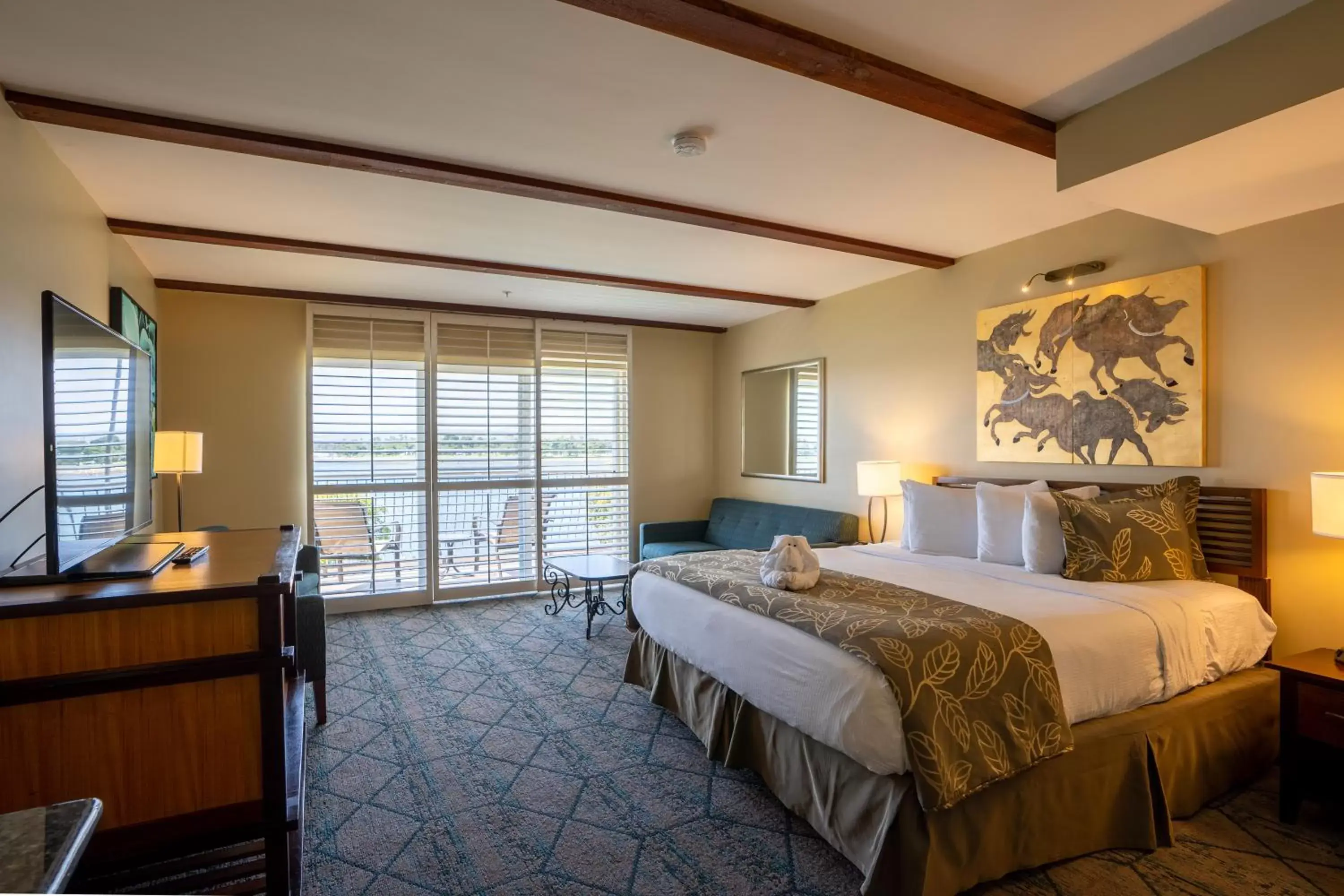 Photo of the whole room, Bed in The Dana on Mission Bay Photo of the whole room, Bed in The Dana on Mission Bay