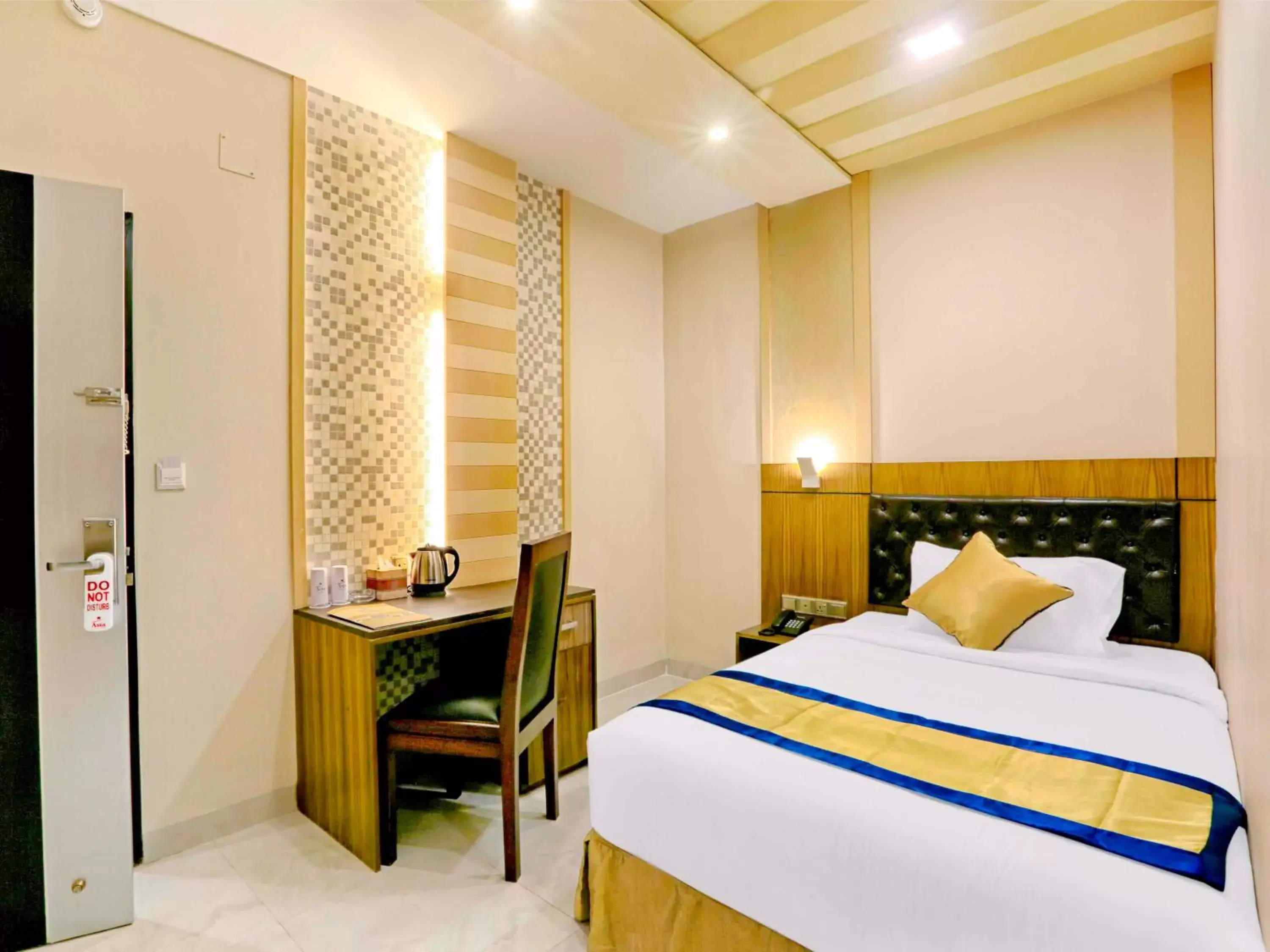 Bedroom, Bed in Asia Hotel & Resorts