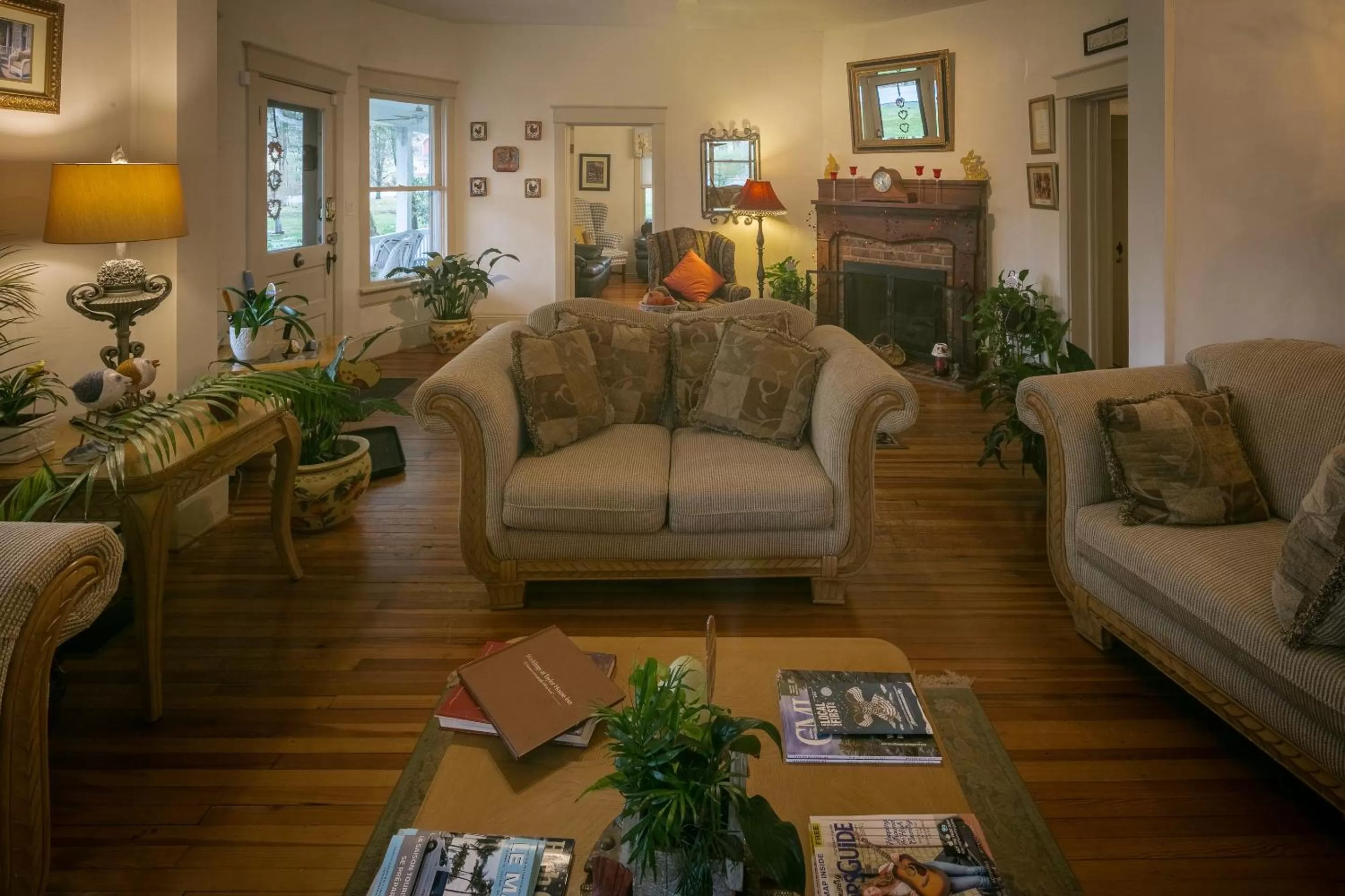 Lobby/Reception in Taylor House Inn