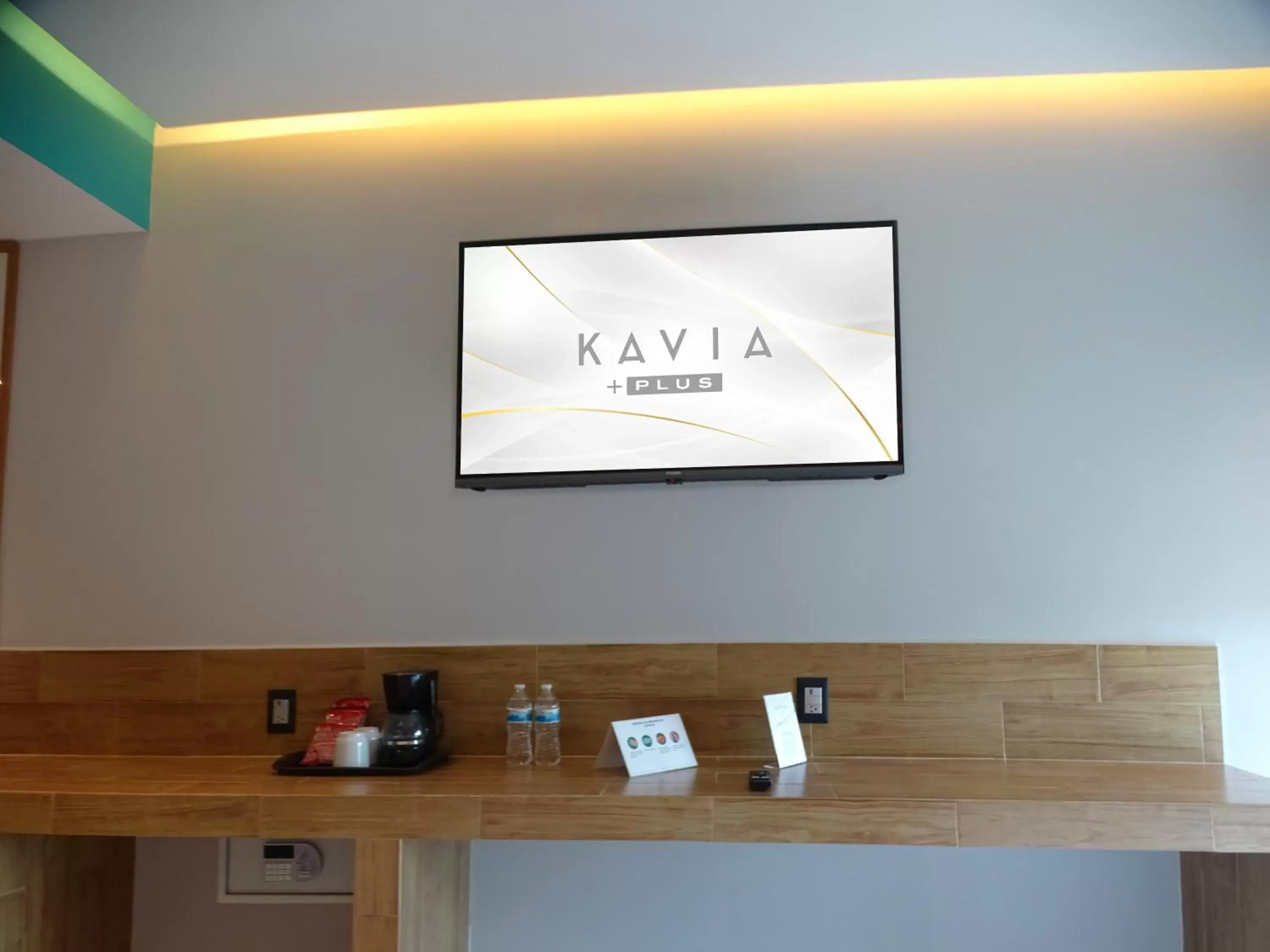 TV and multimedia in Hotel Kavia Plus