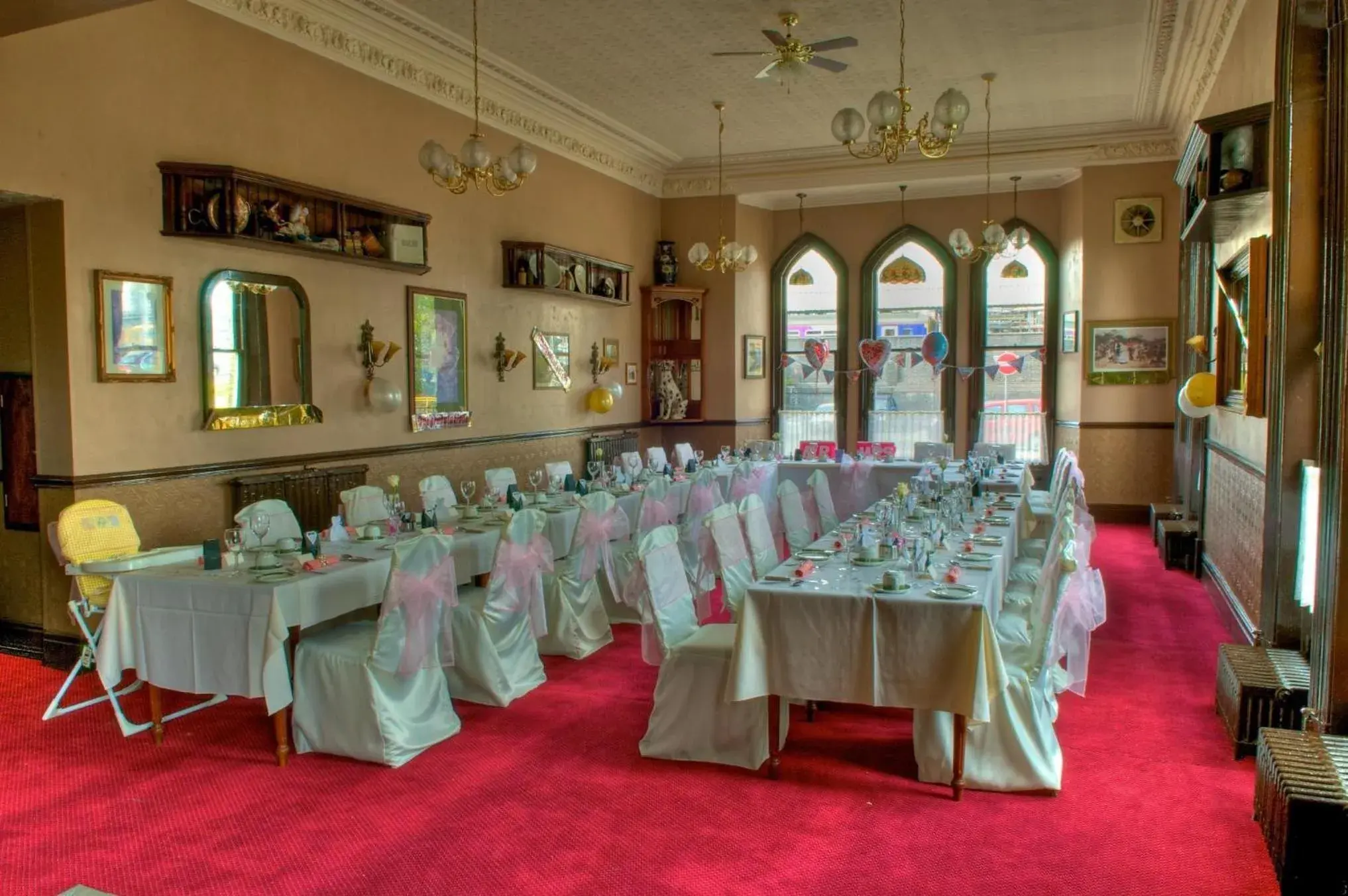 Restaurant/places to eat, Banquet Facilities in Patten Arms Hotel