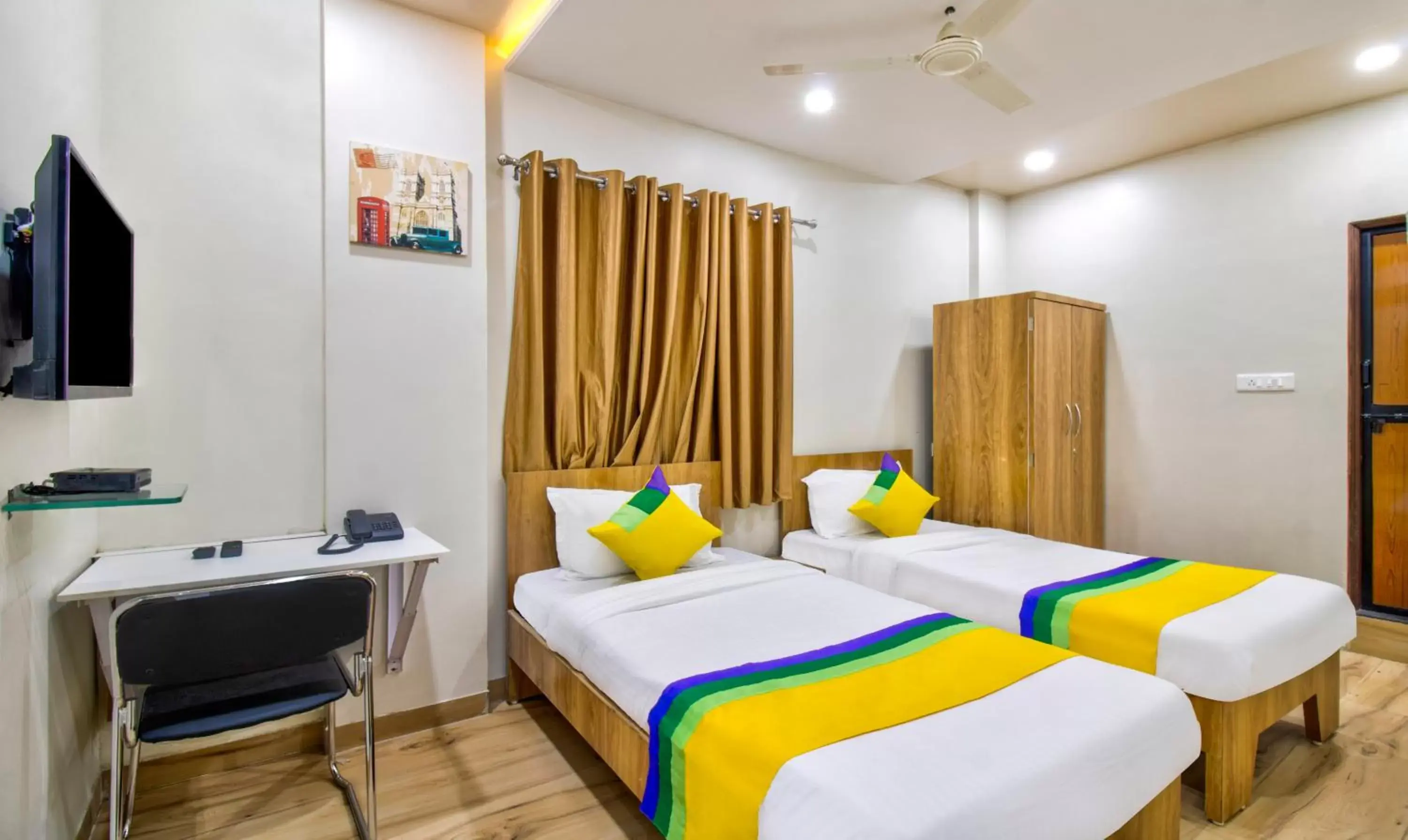 Bedroom, Bed in Itsy Hotels Shri Guru Service Apartment Bedroom, Bed in Itsy Hotels Shri Guru Service Apartment