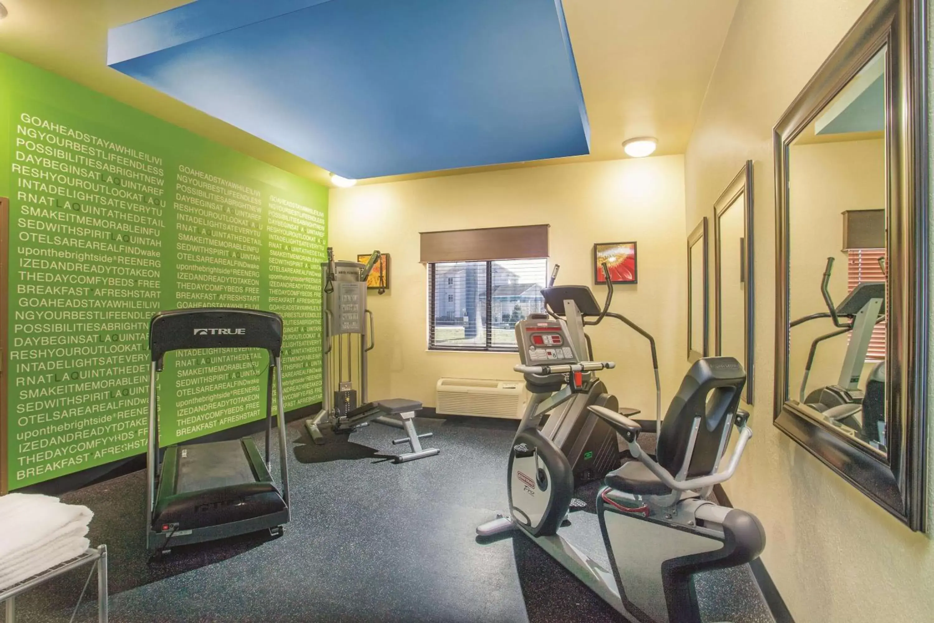 Fitness centre/facilities, Fitness Center/Facilities in La Quinta by Wyndham Elizabethtown