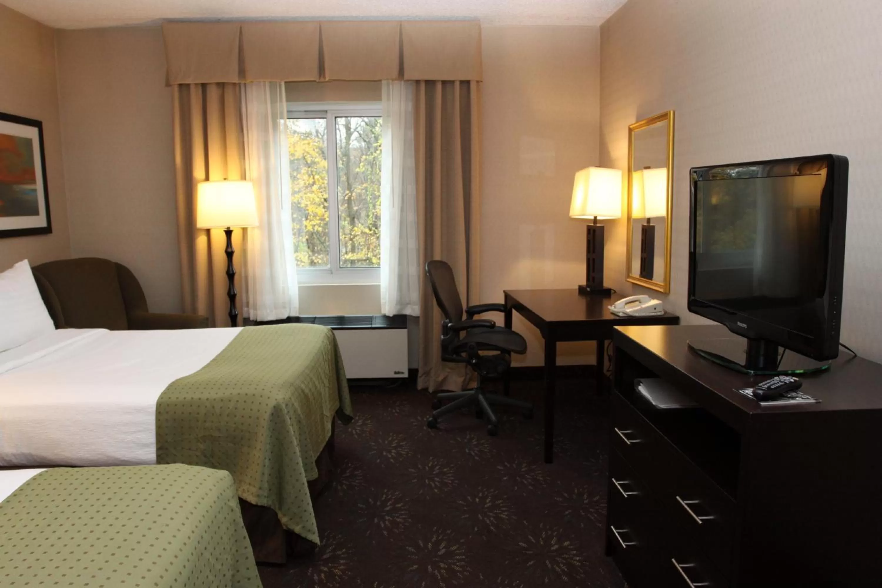 Photo of the whole room, Bed in Holiday Inn Budd Lake - Rockaway Area by IHG