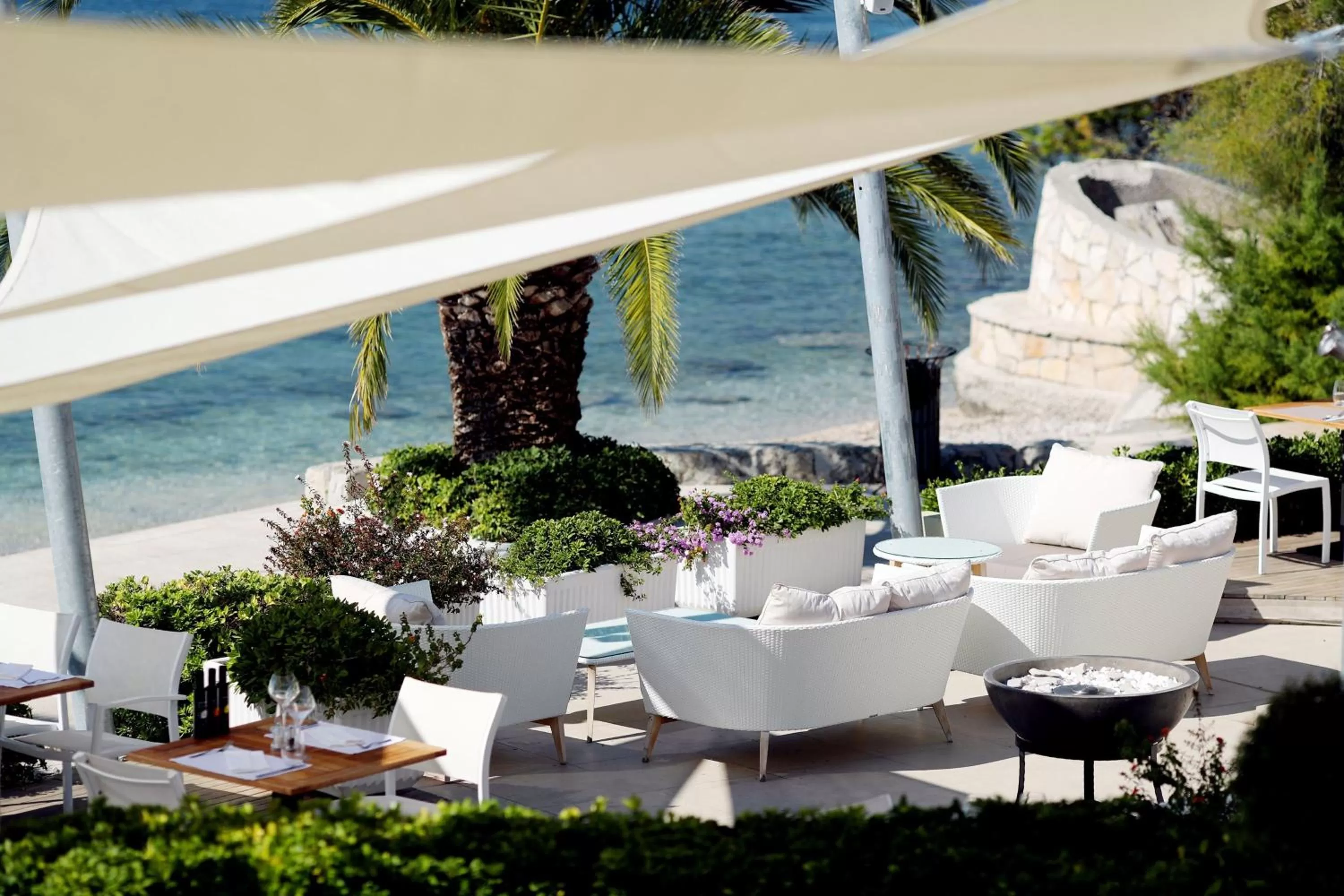 Restaurant/places to eat in Le Meridien Lav Split