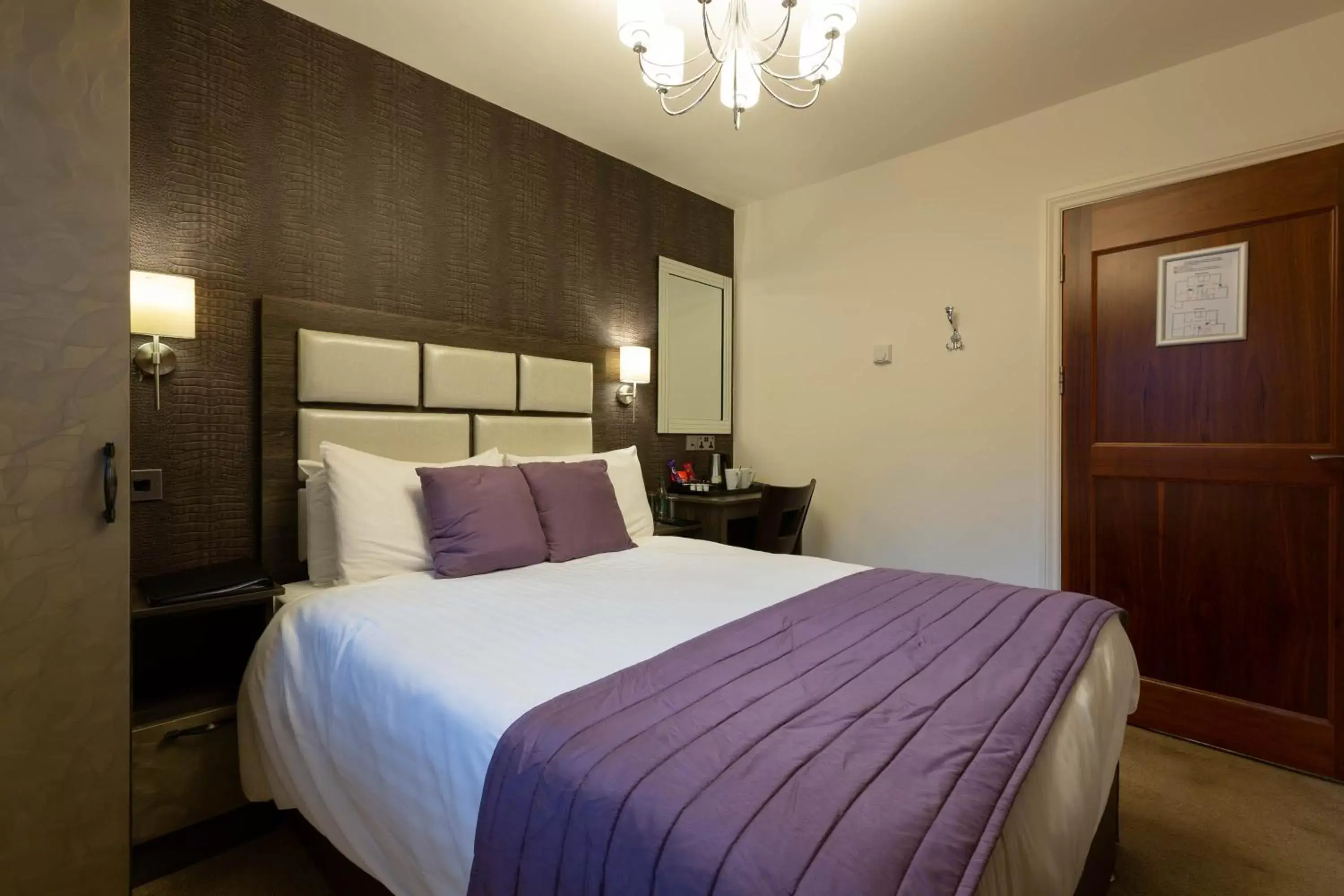 Bed in The White Swan Bed in The White Swan