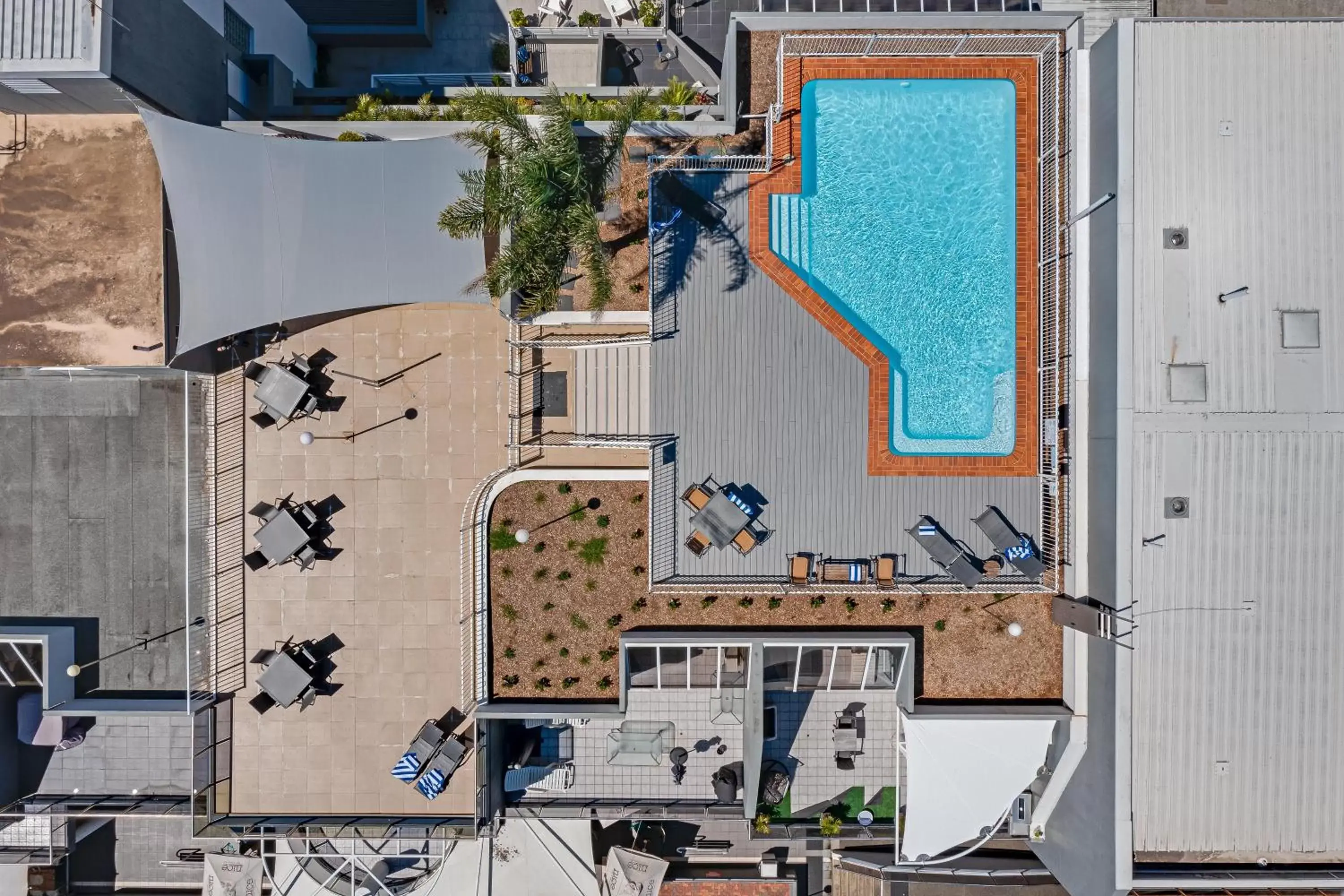 Swimming pool, Floor Plan in Nelson Towers Motel & Apartments