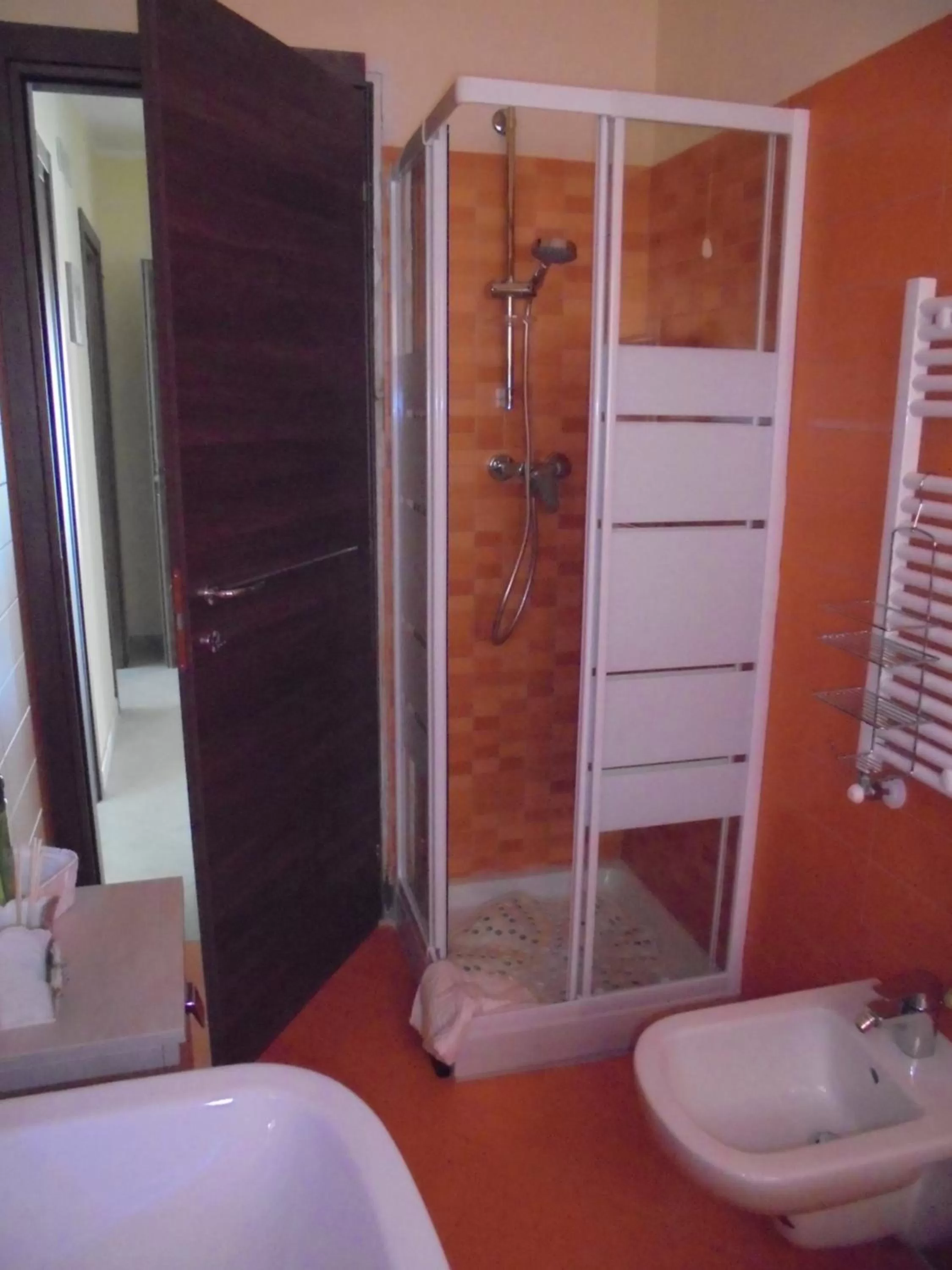 Bathroom in B&B KARISMA