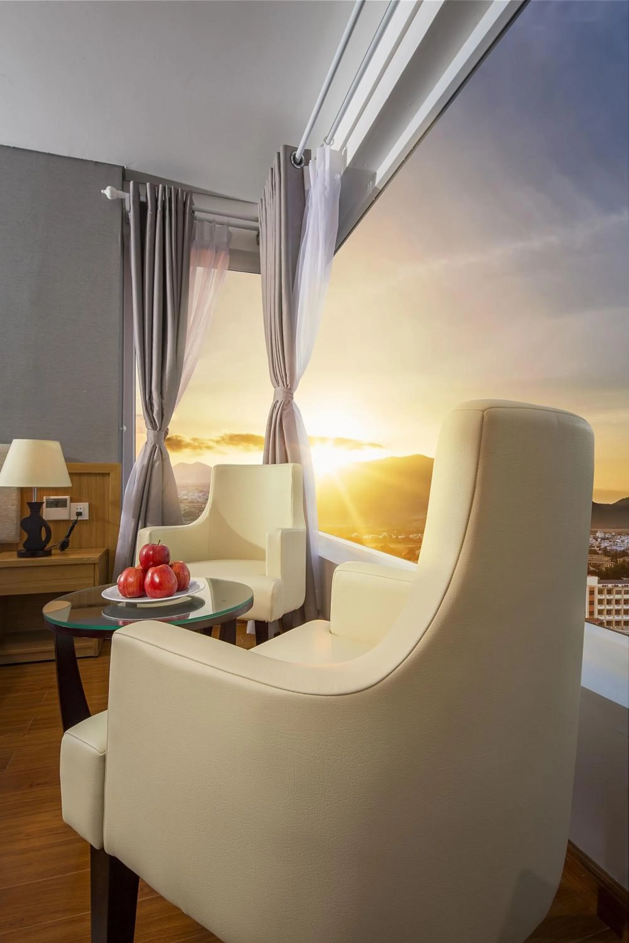 Mountain view, Bed in Dendro Gold Hotel