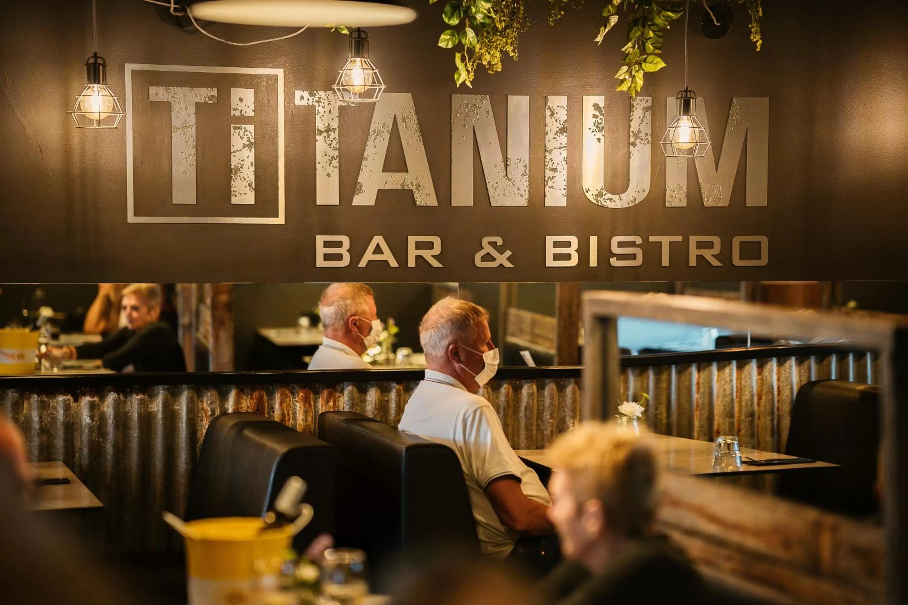 Restaurant/places to eat in Mercure Launceston