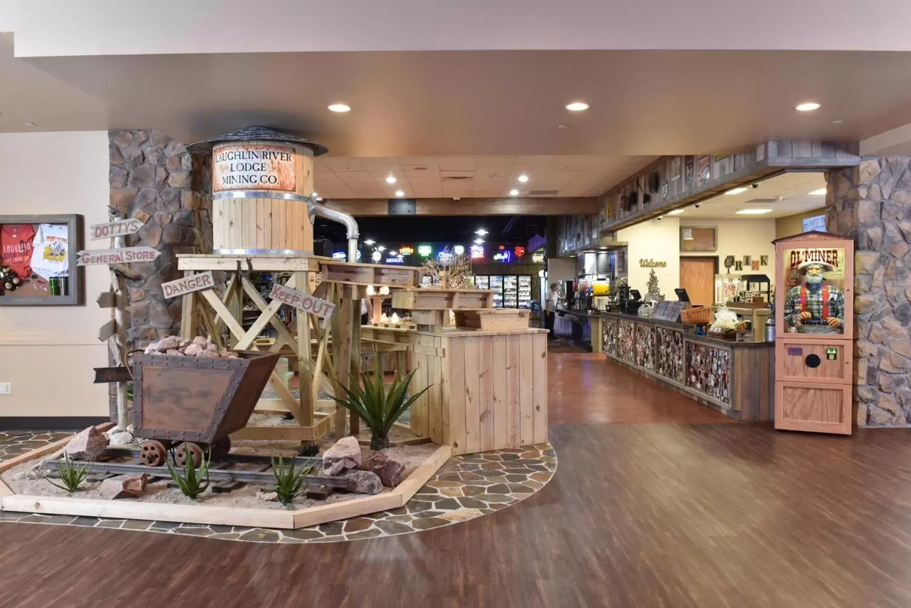 Restaurant/places to eat in Laughlin River Lodge