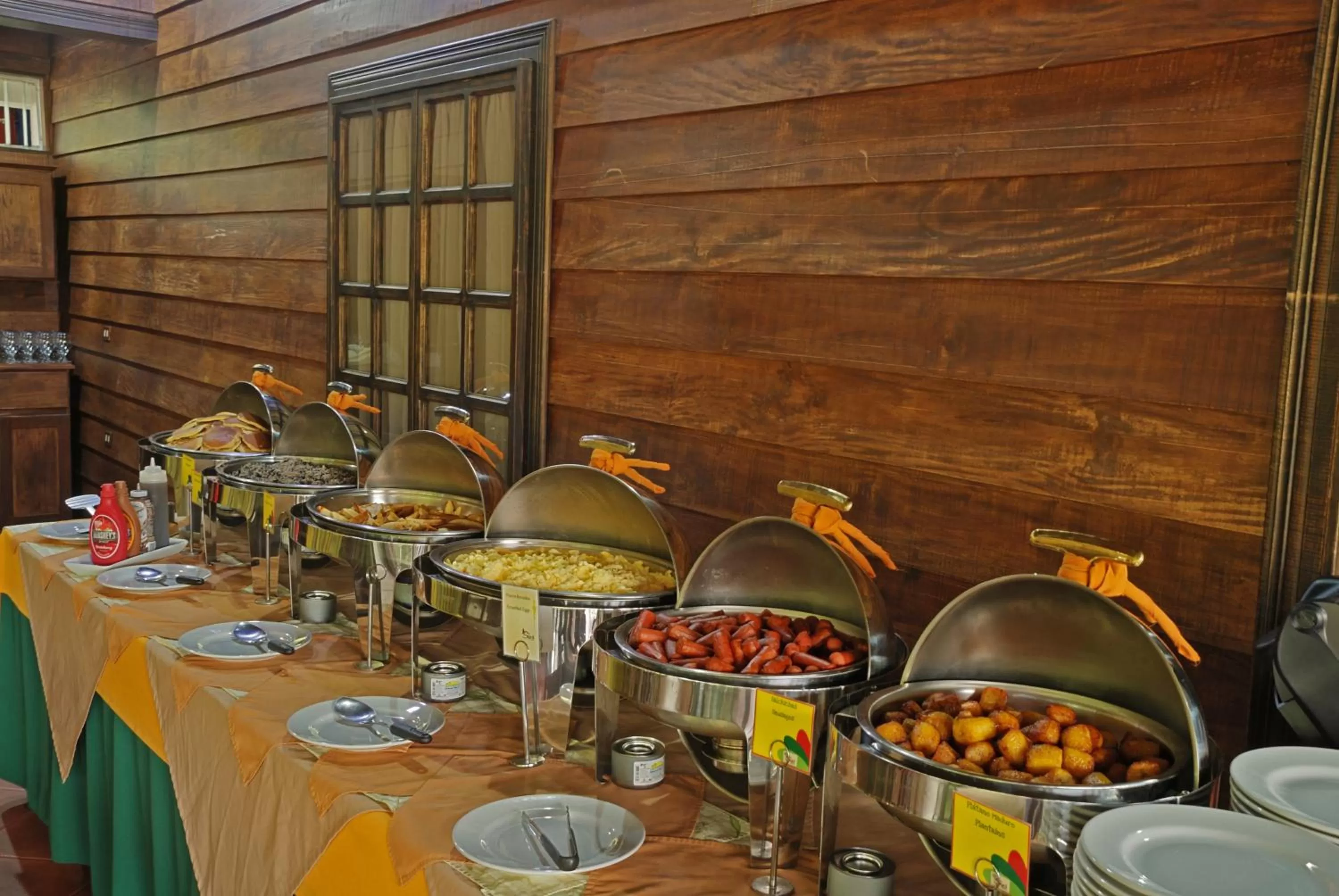 Food in Volcano Lodge, Hotel & Thermal Experience